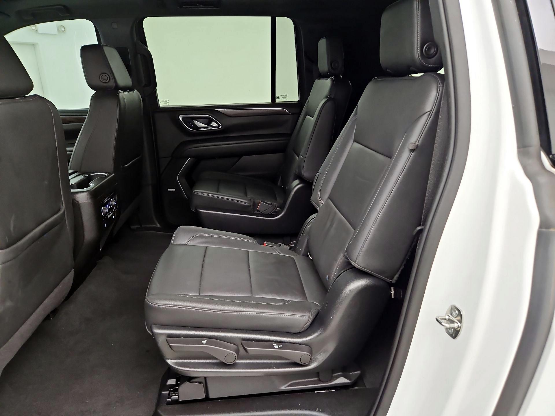 Thumbnail: 2022 Chevrolet Suburban - 20