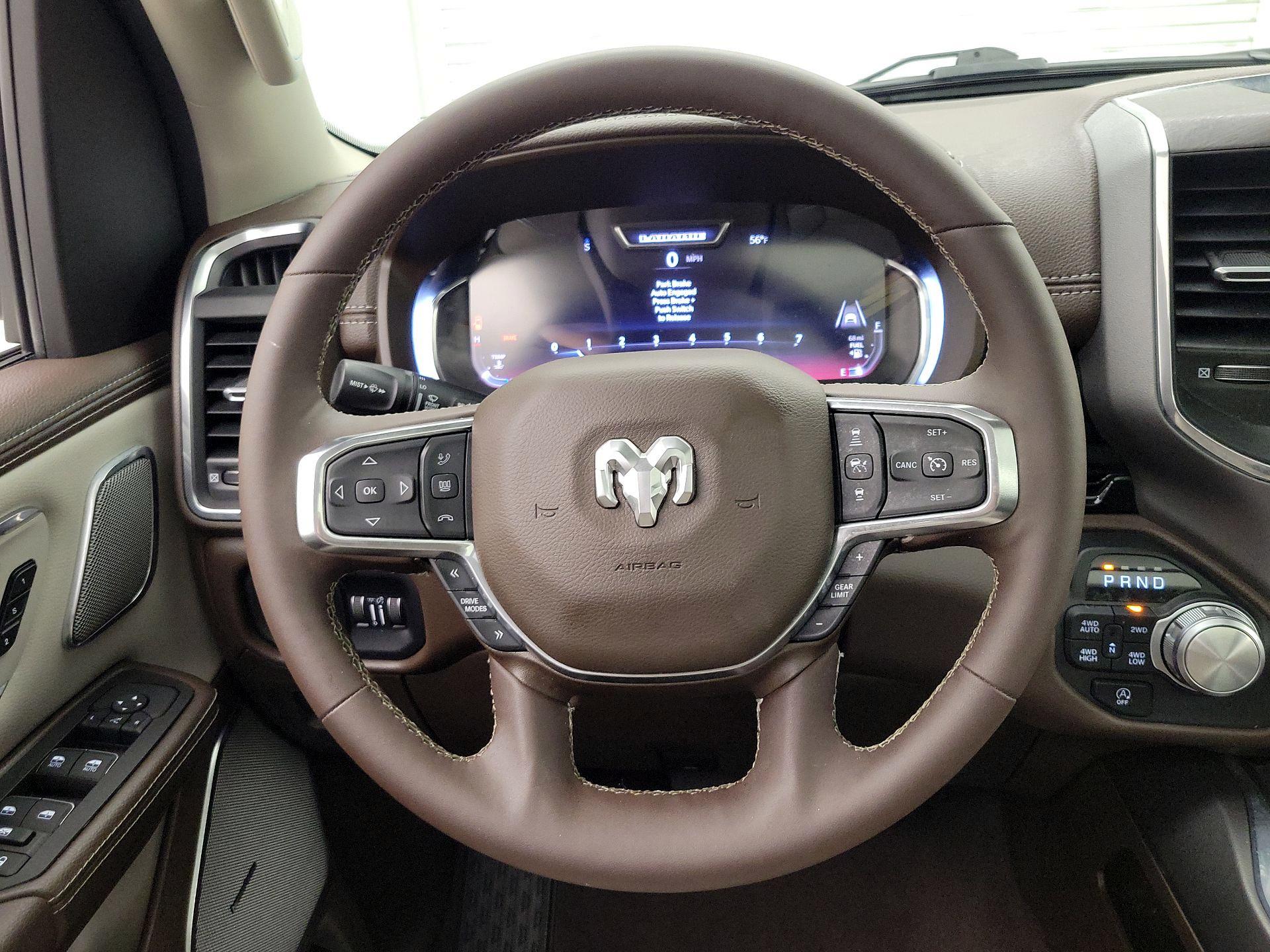 Thumbnail: 2025 RAM 1500 - 10