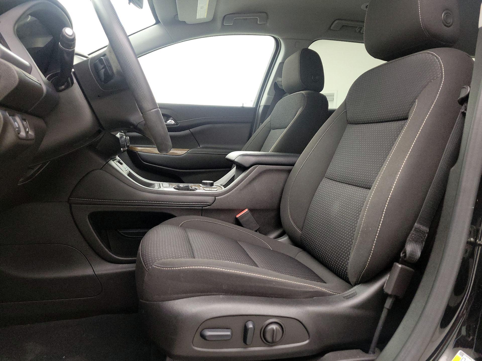 Thumbnail: 2023 GMC Acadia - 11