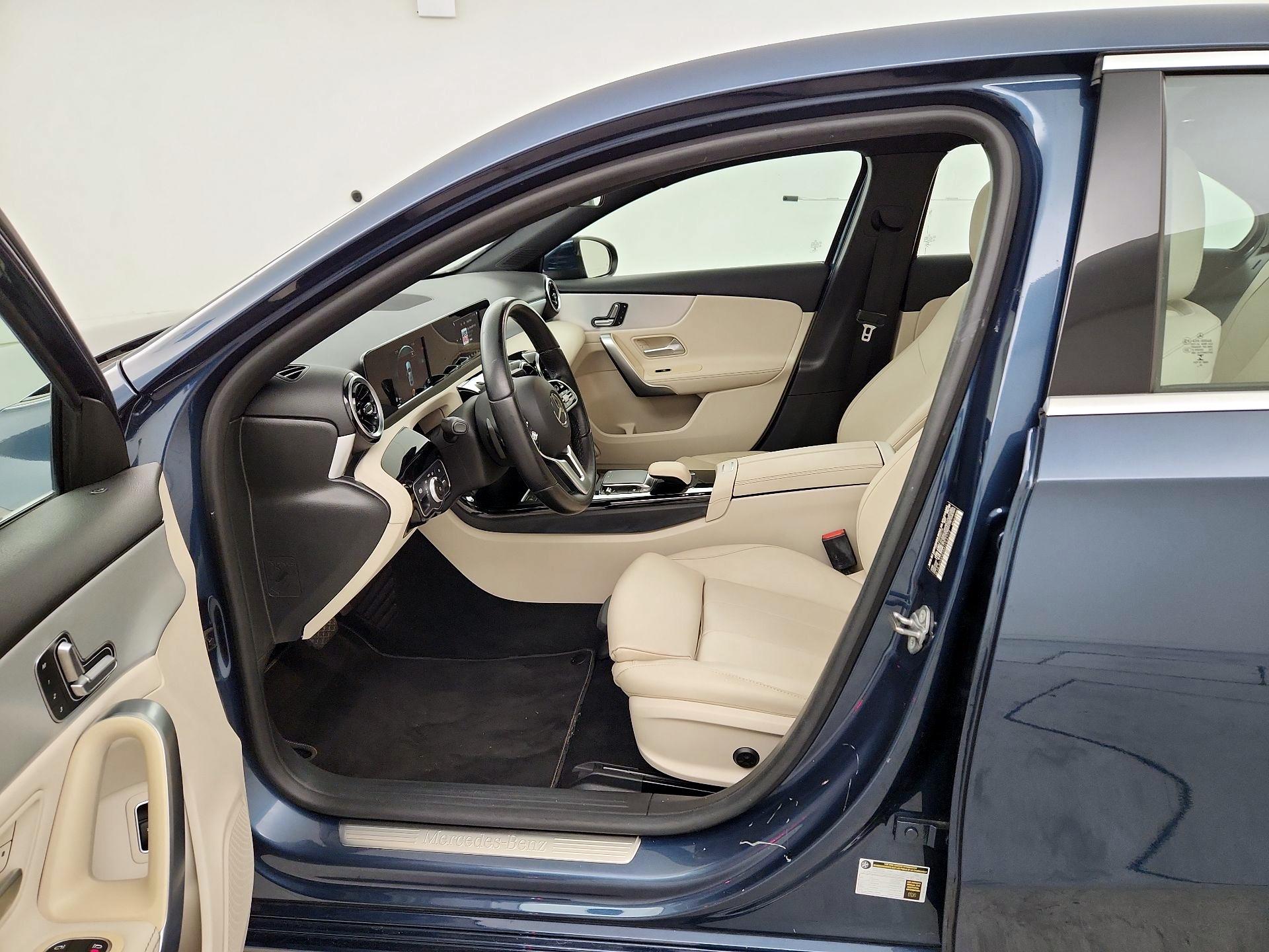 Thumbnail: 2021 Mercedes-Benz A-Class - 9