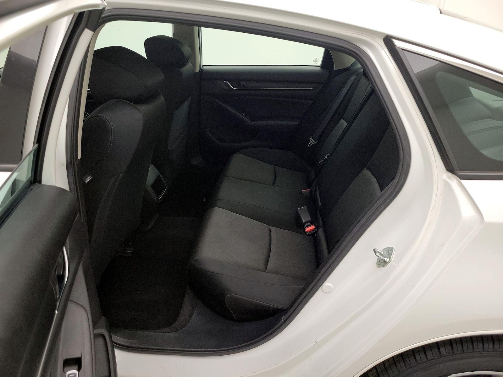 2021 Honda Accord LX - Photo 20