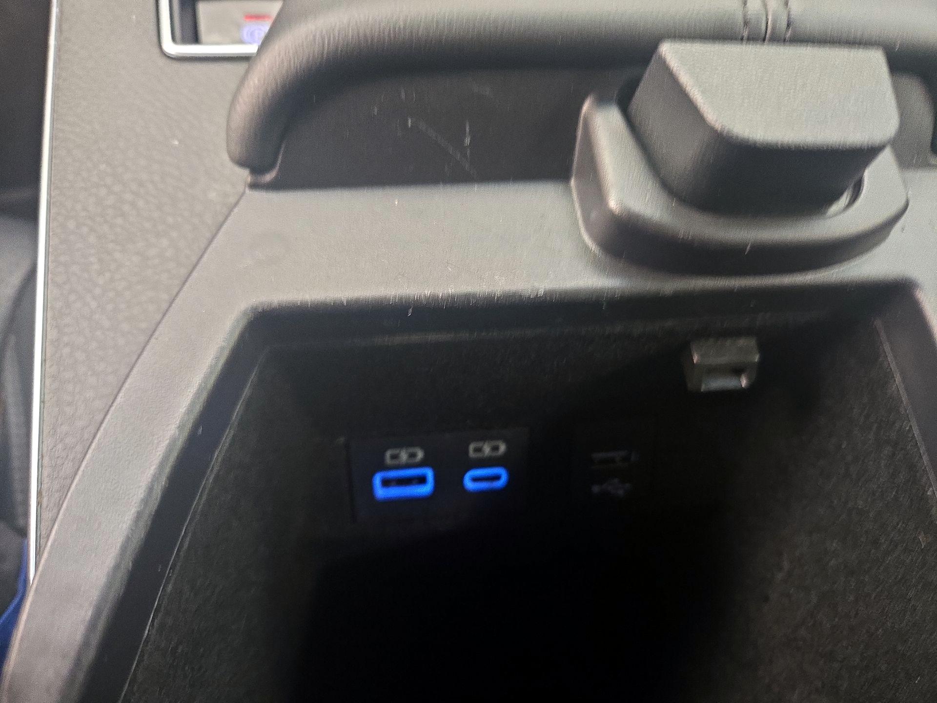 Thumbnail: 2022 Toyota Avalon - 19