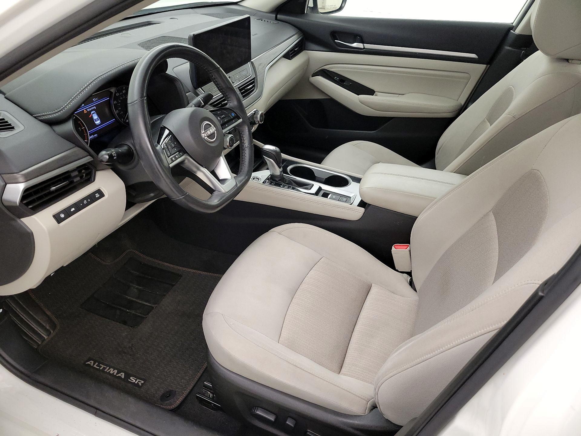 Thumbnail: 2023 Nissan Altima - 11