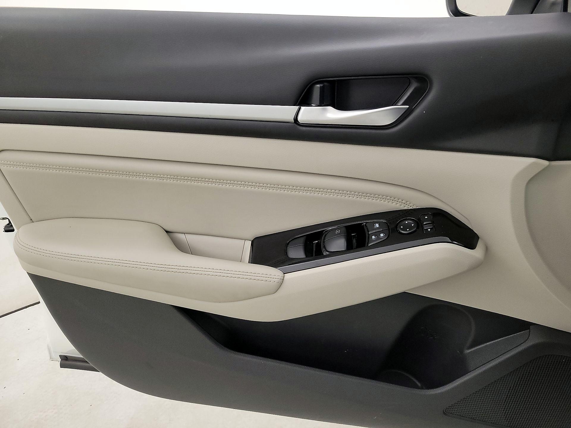 Thumbnail: 2023 Nissan Altima - 12