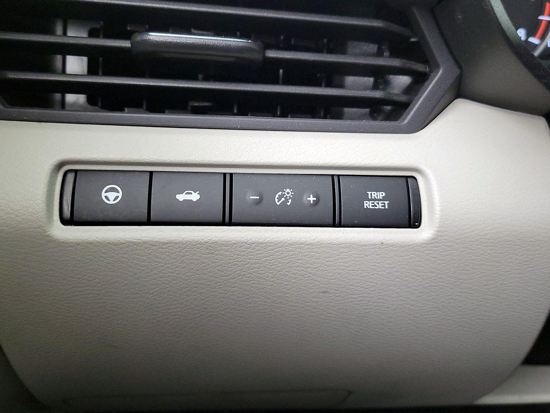 Thumbnail: 2023 Nissan Altima - 13