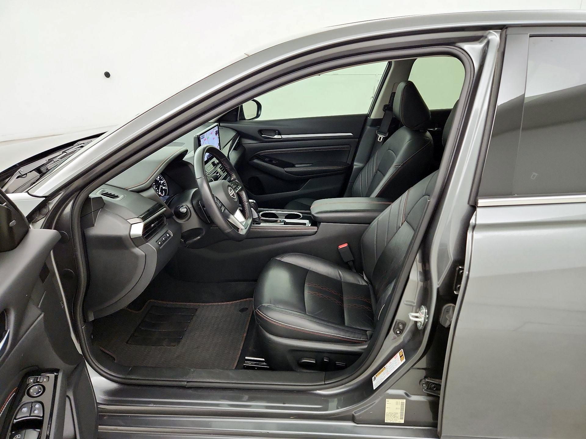 Thumbnail: 2023 Nissan Altima - 9