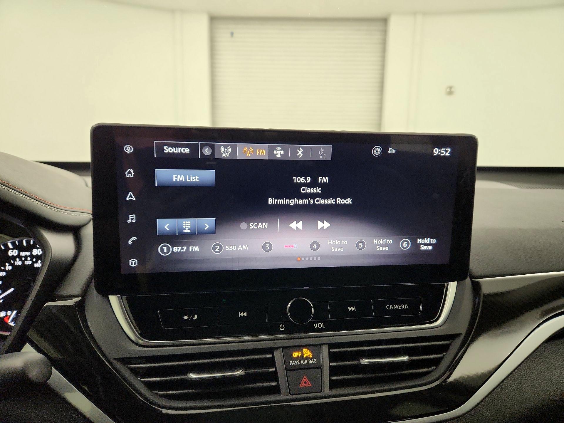 Thumbnail: 2023 Nissan Altima - 14