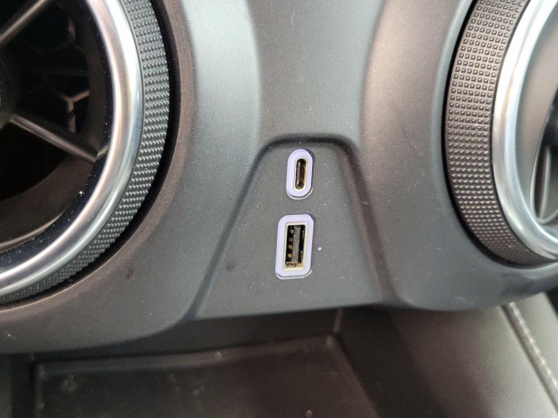 Thumbnail: 2023 Chevrolet Blazer - 18