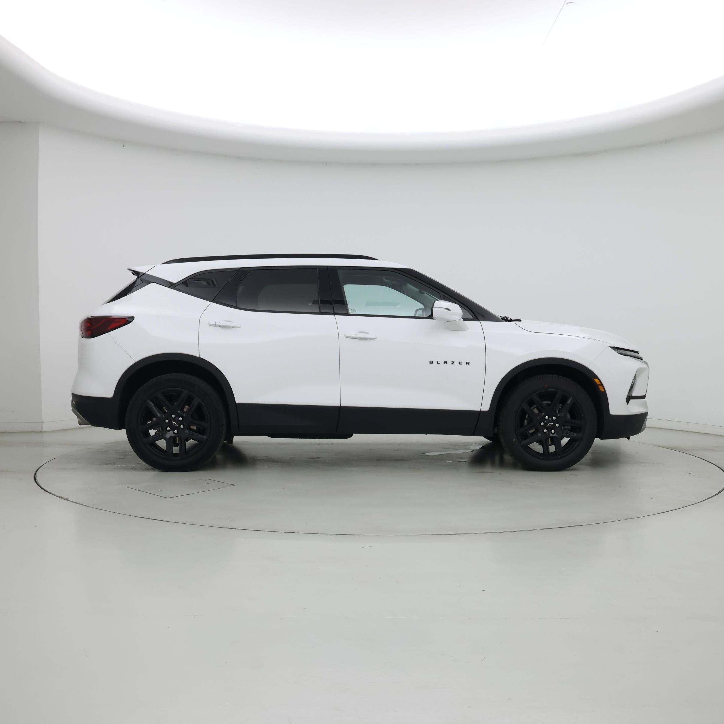 Thumbnail: 2023 Chevrolet Blazer - 7