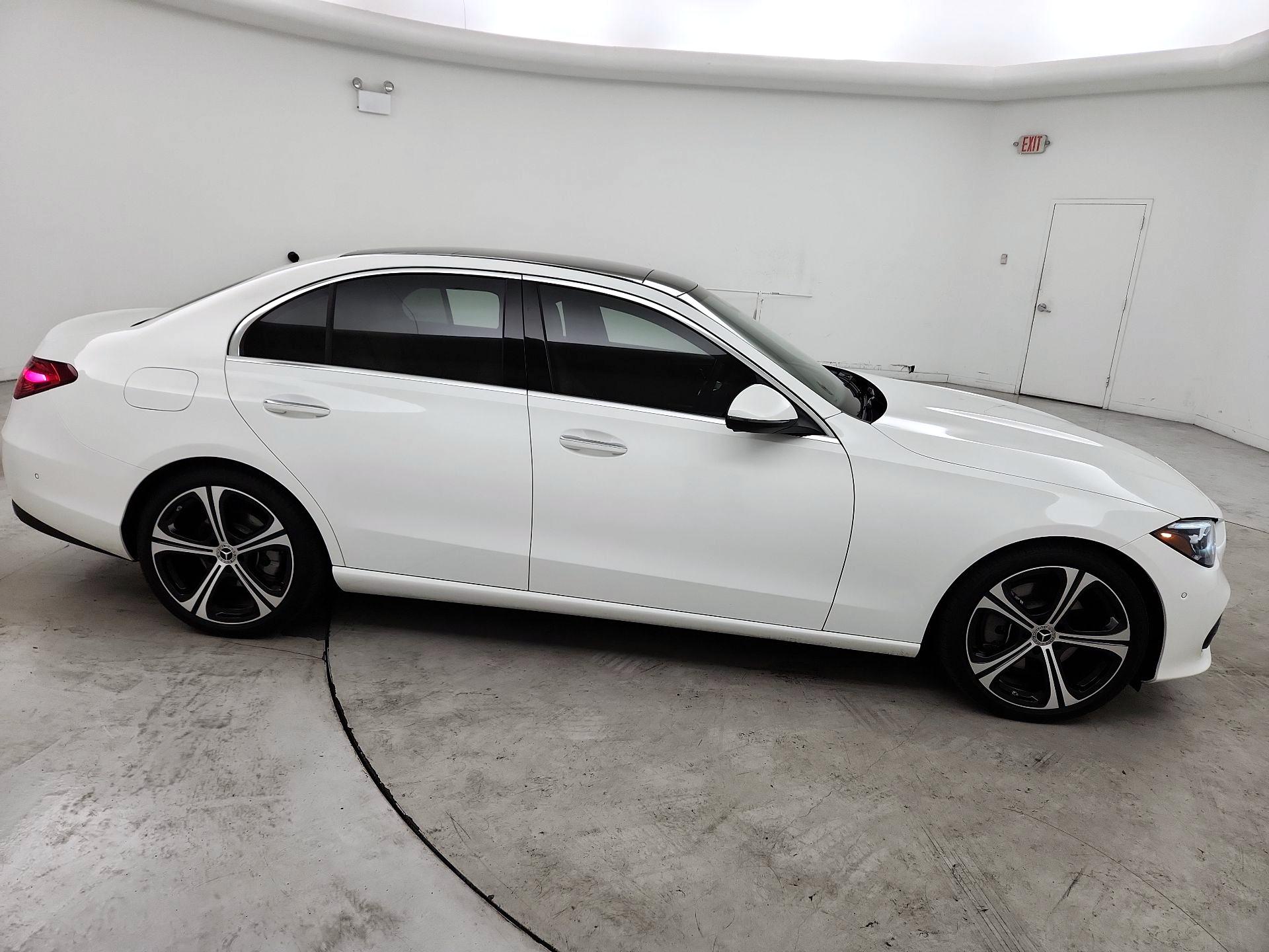 Thumbnail: 2025 Mercedes-Benz C-Class - 4