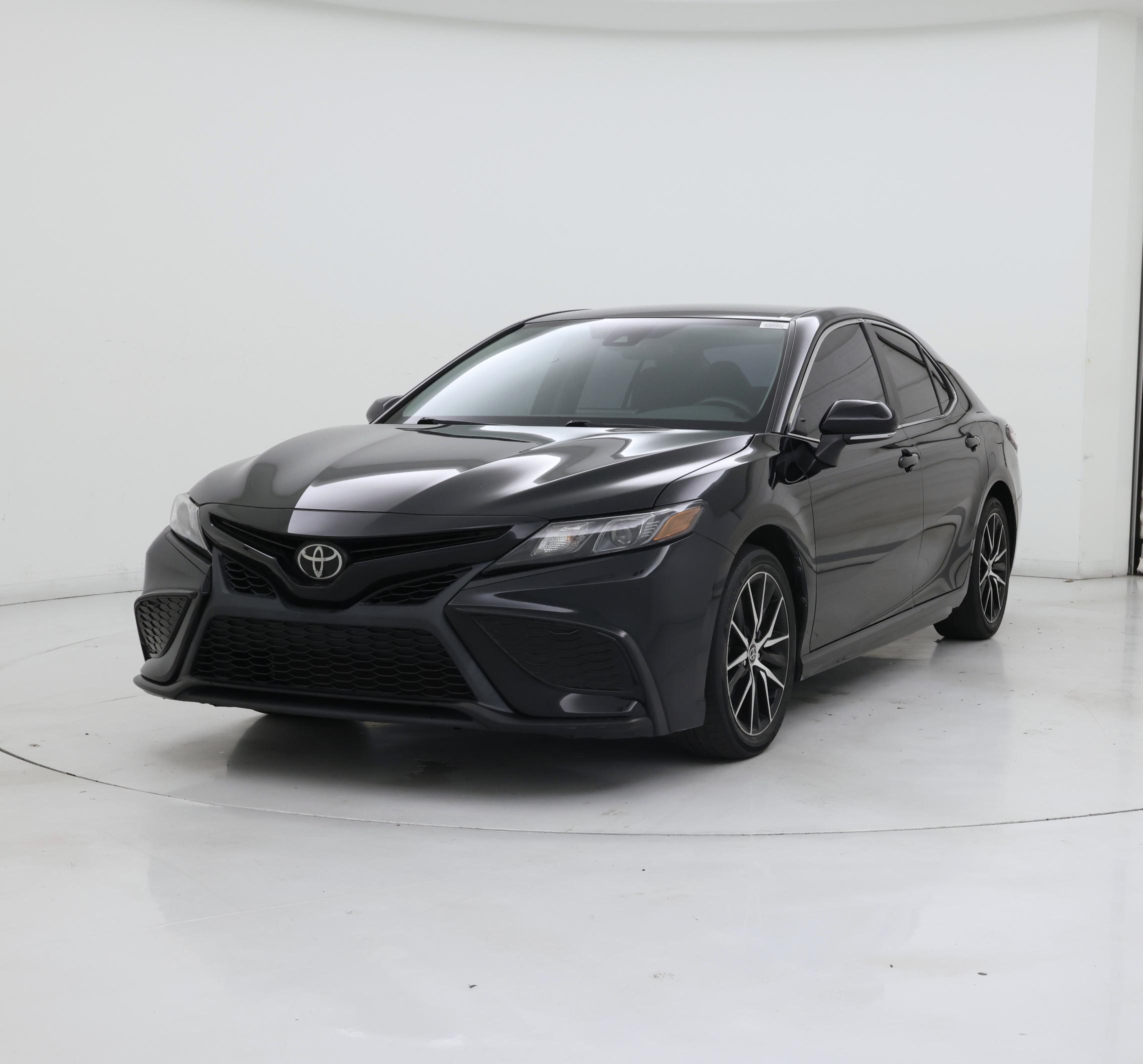 Thumbnail: 2023 Toyota Camry - 4