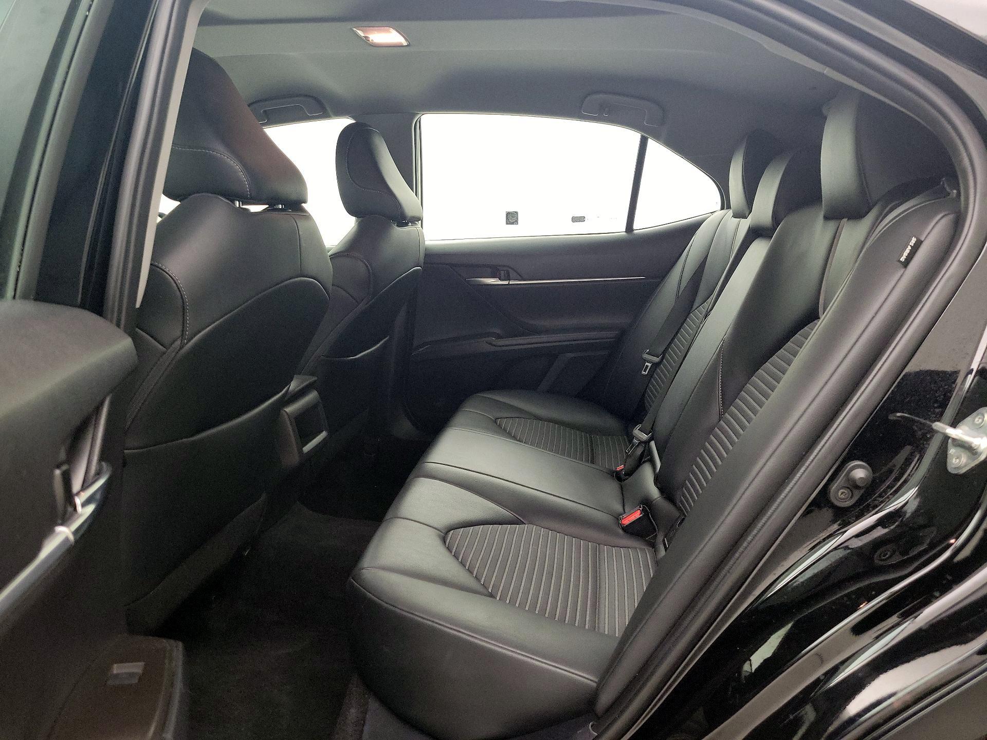 Thumbnail: 2023 Toyota Camry - 19