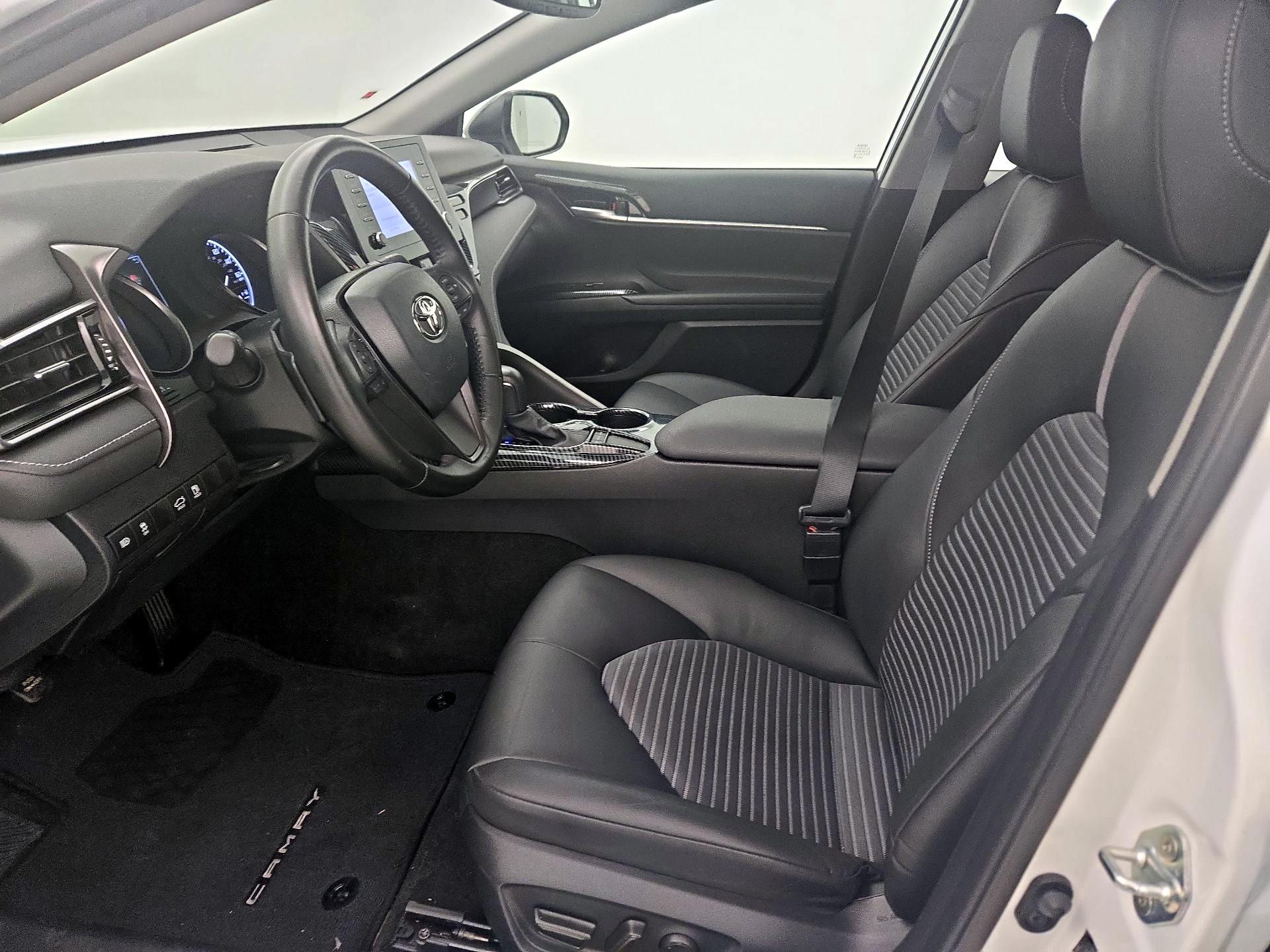 Thumbnail: 2023 Toyota Camry - 11