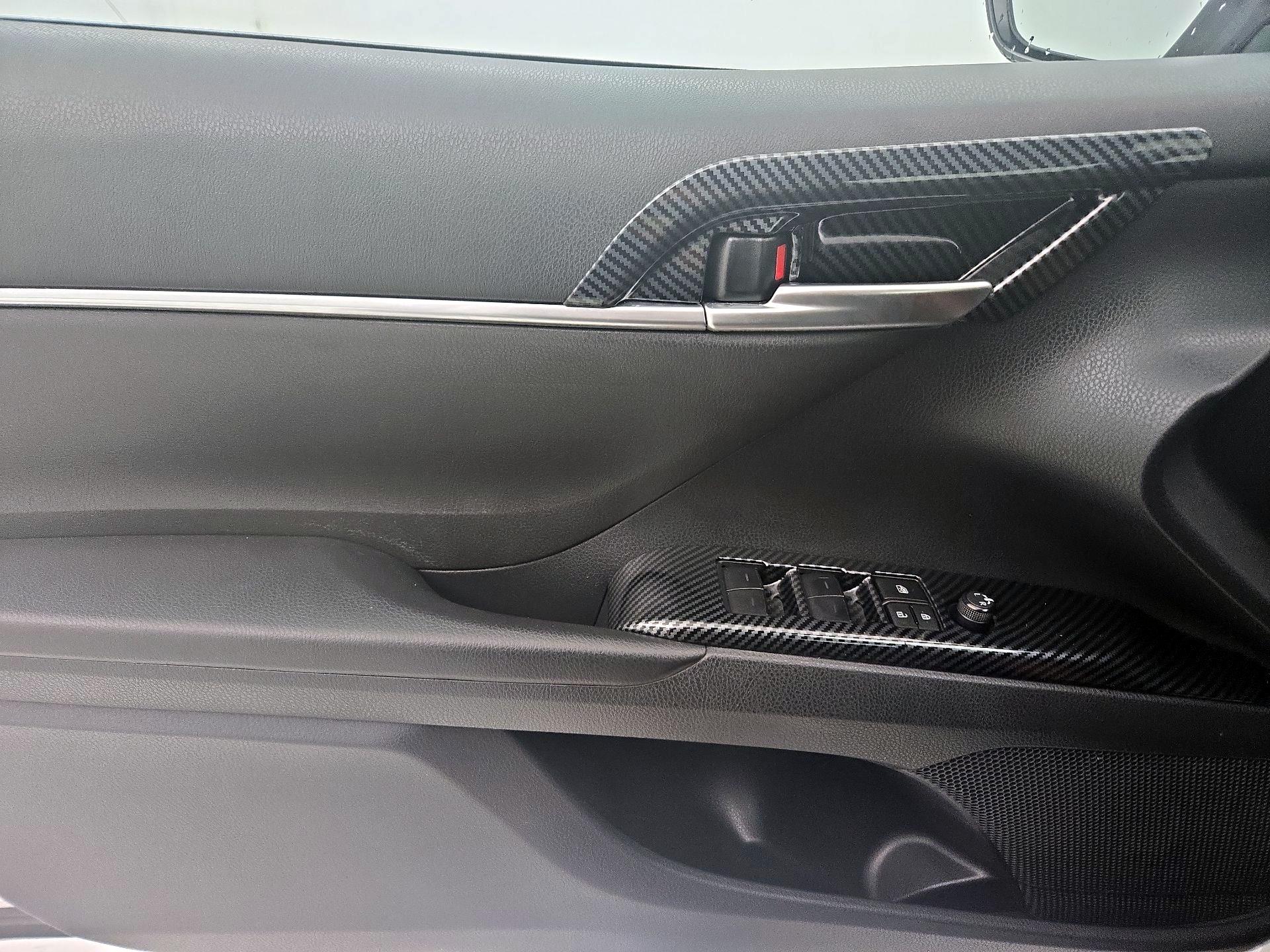 Thumbnail: 2023 Toyota Camry - 12