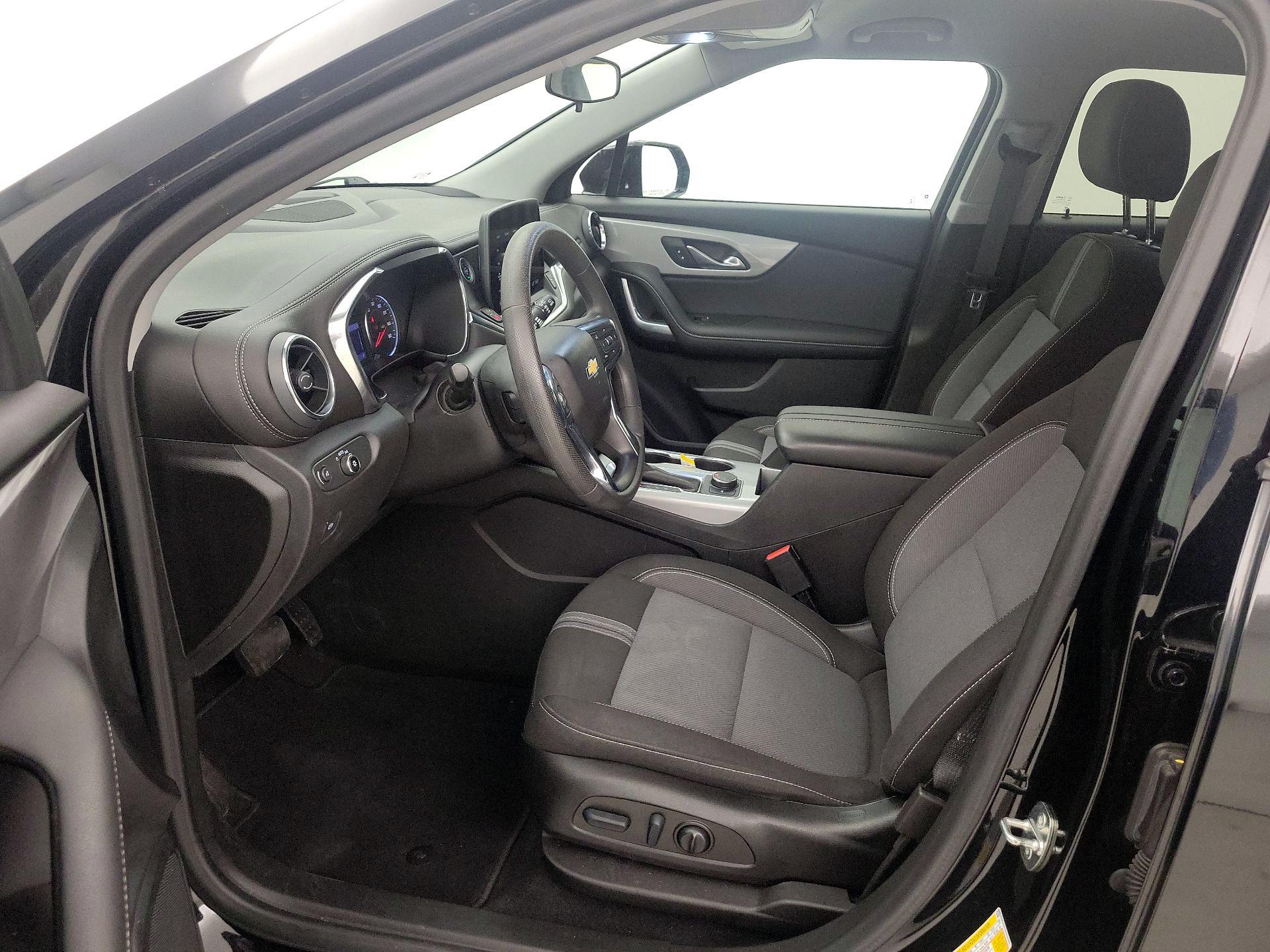 Thumbnail: 2023 Chevrolet Blazer - 11