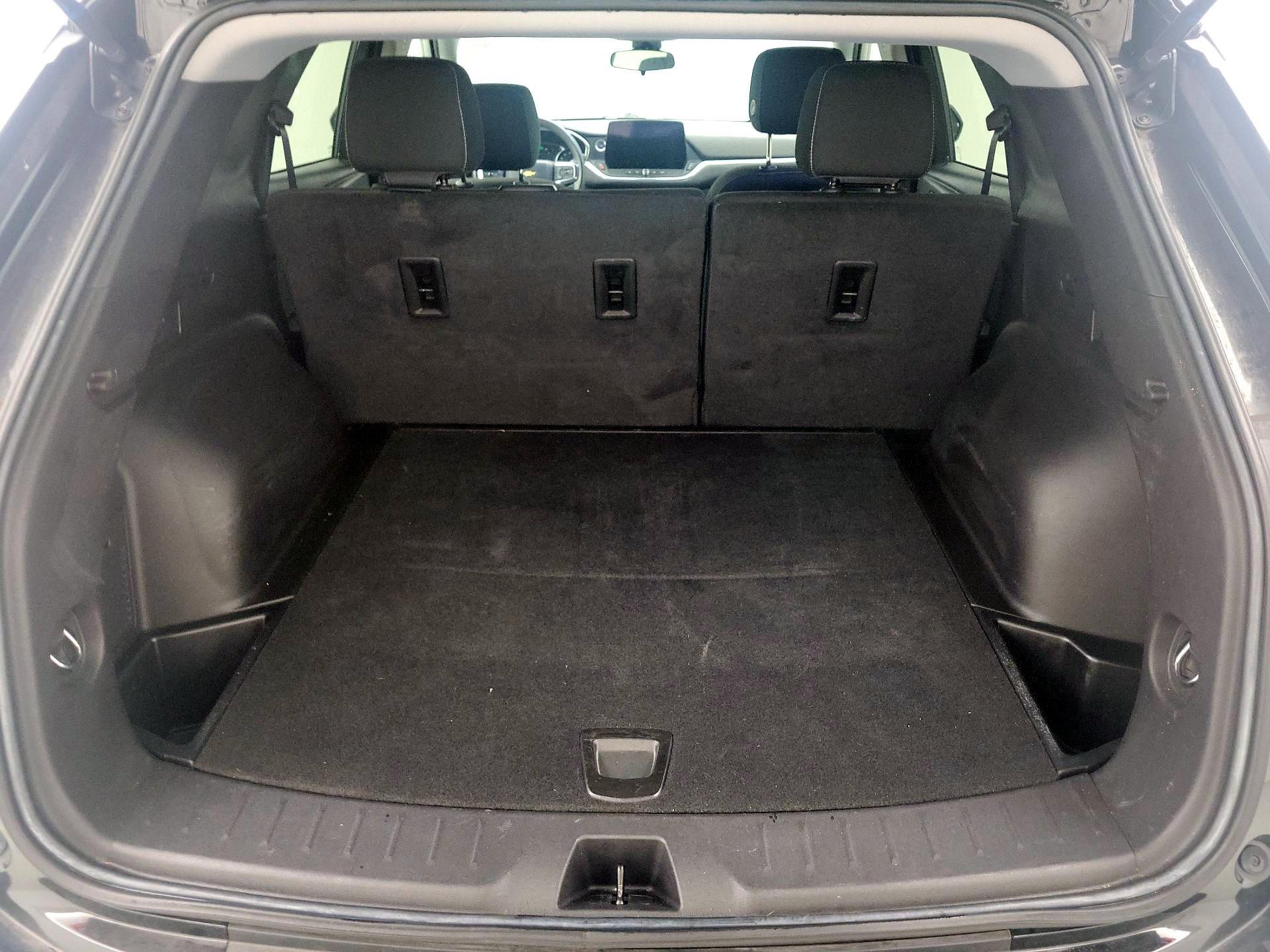 Thumbnail: 2023 Chevrolet Blazer - 20