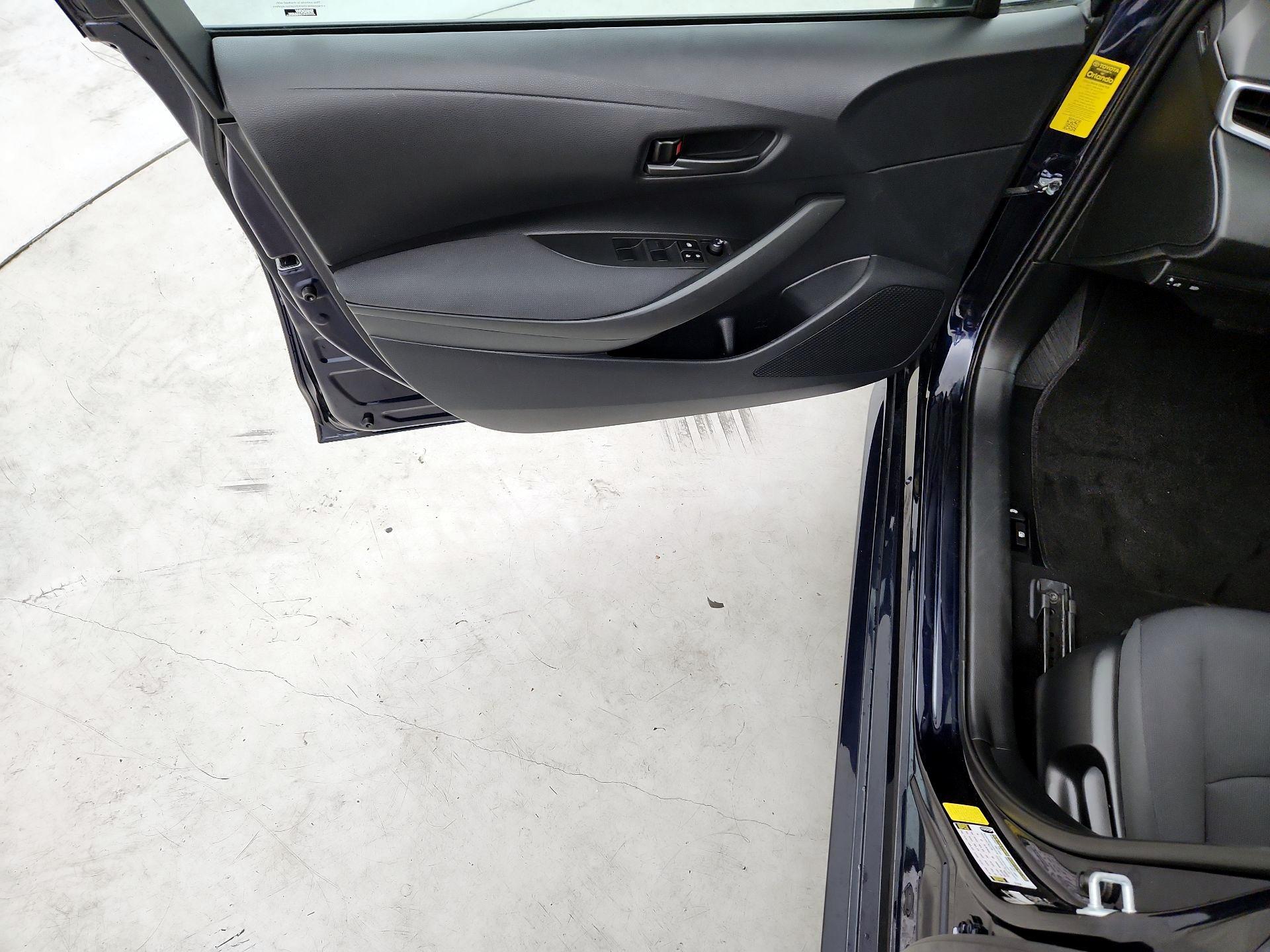 Thumbnail: 2022 Toyota Corolla - 10