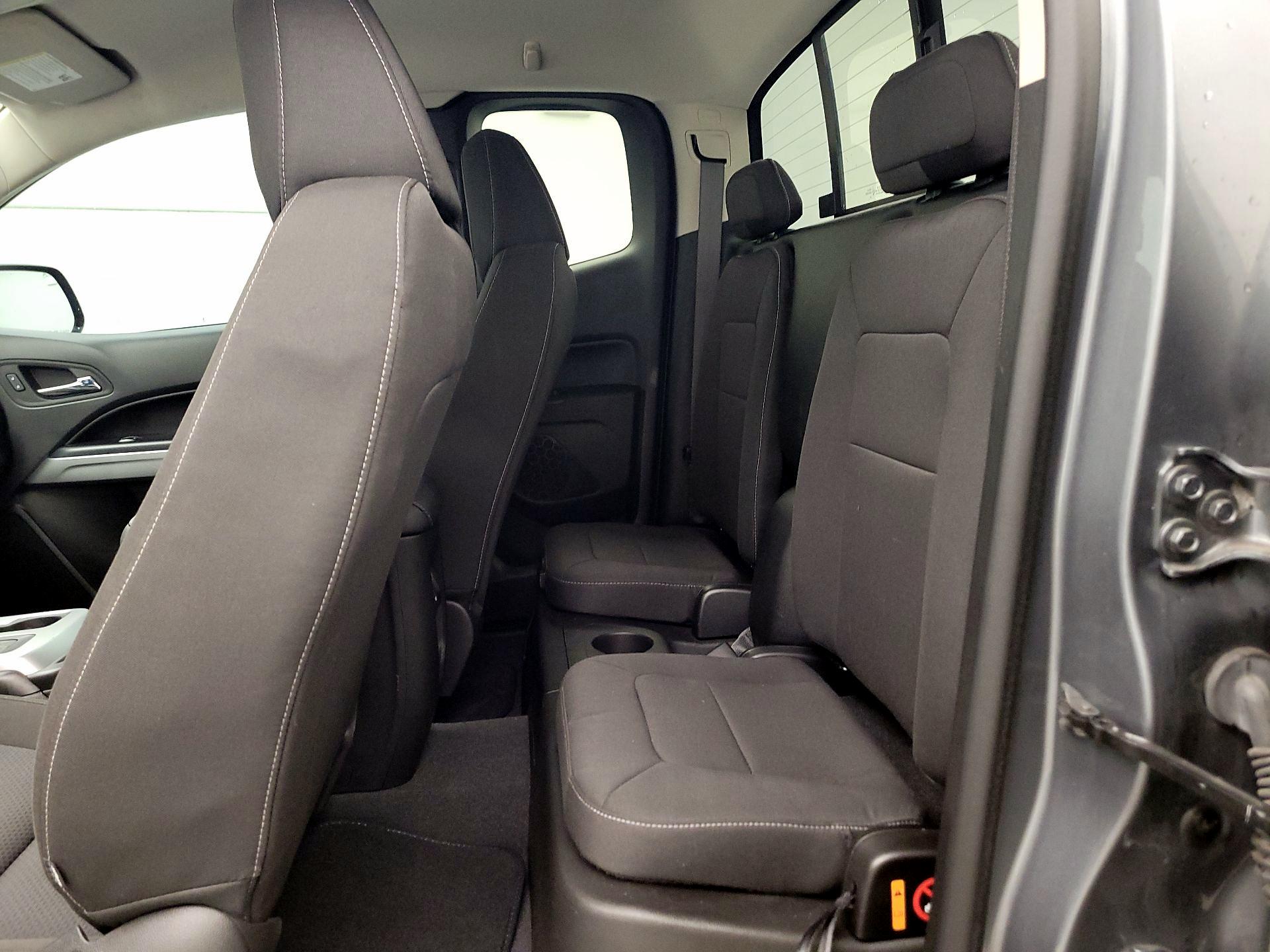 Thumbnail: 2022 Chevrolet Colorado - 19