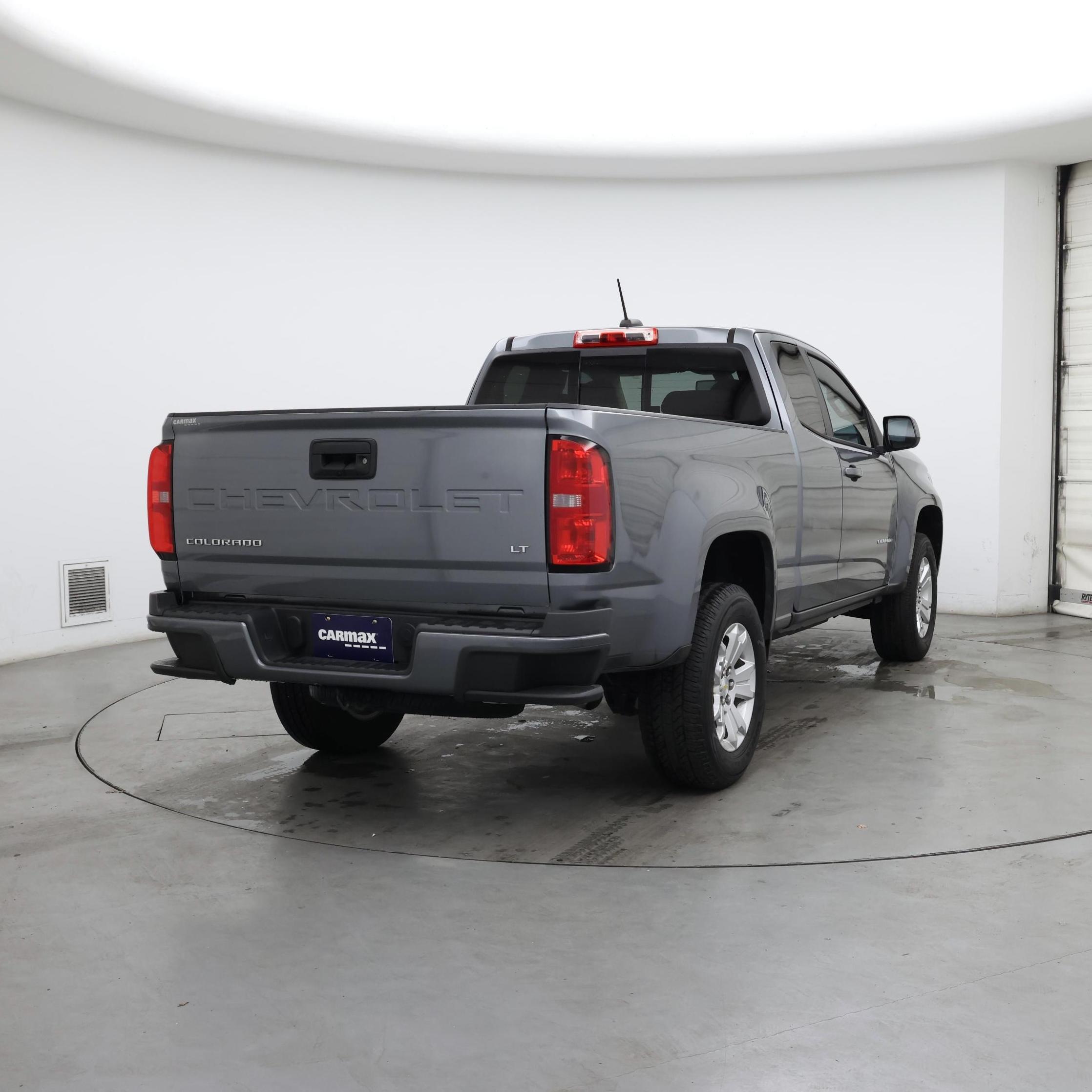 Thumbnail: 2022 Chevrolet Colorado - 8