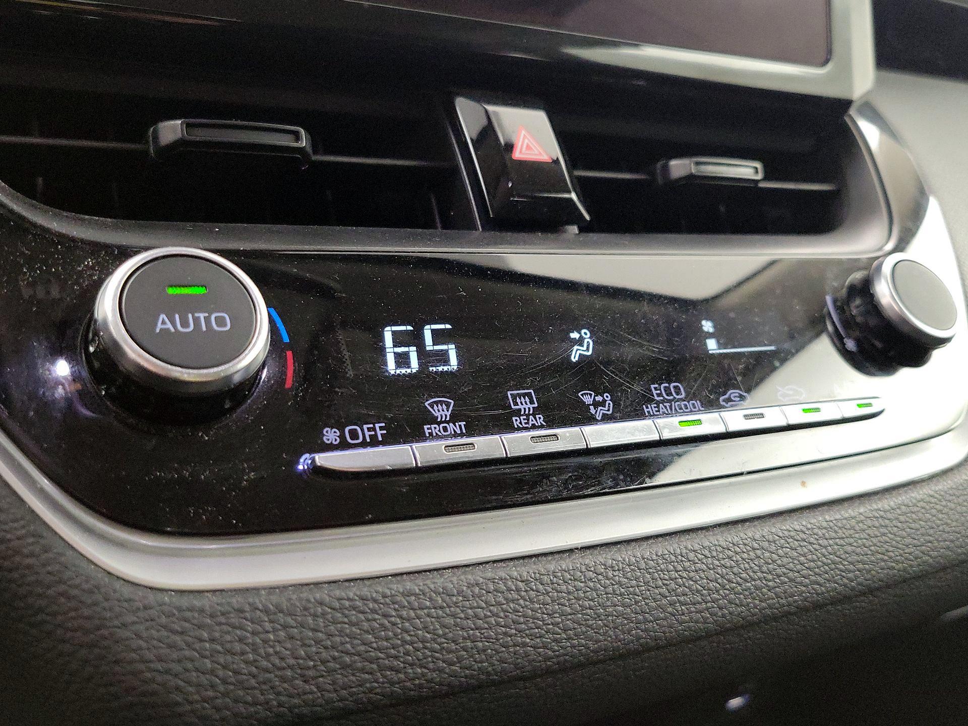 Thumbnail: 2024 Toyota Corolla - 16