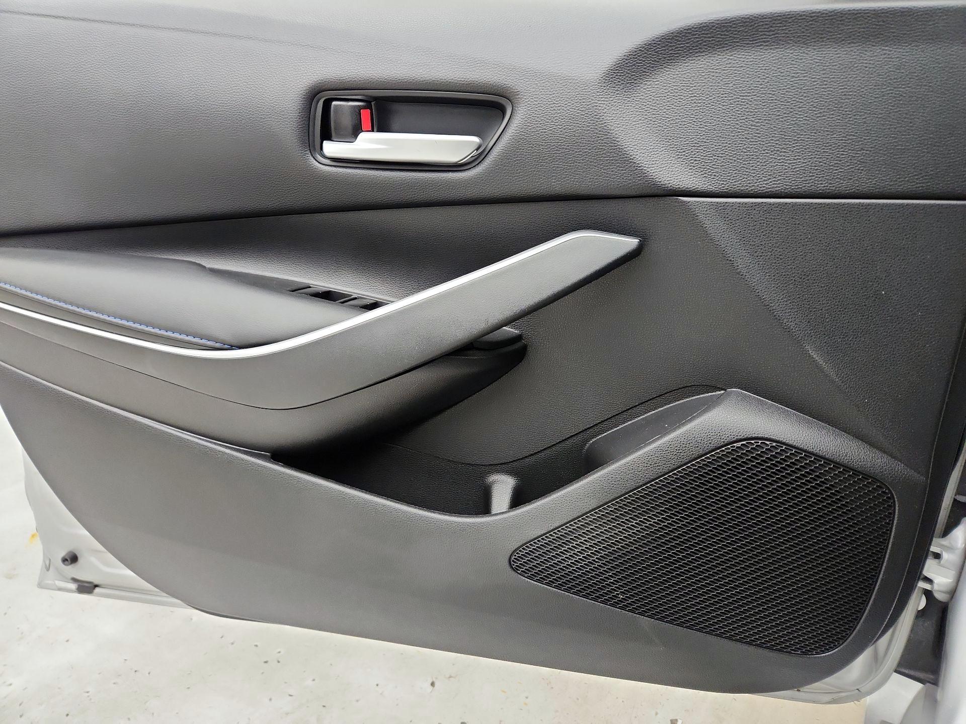 Thumbnail: 2022 Toyota Corolla - 12