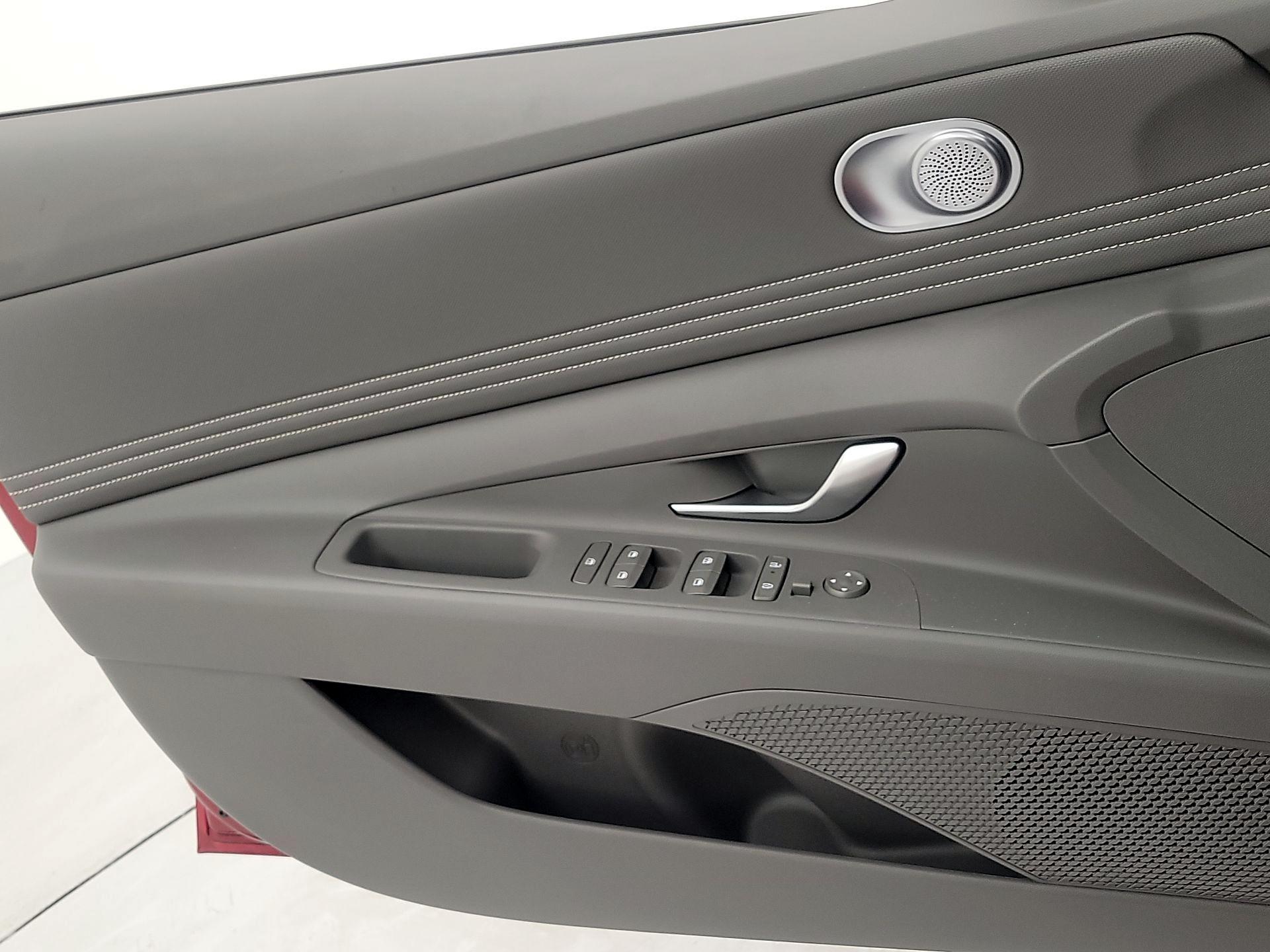 Thumbnail: 2024 Hyundai Elantra - 12