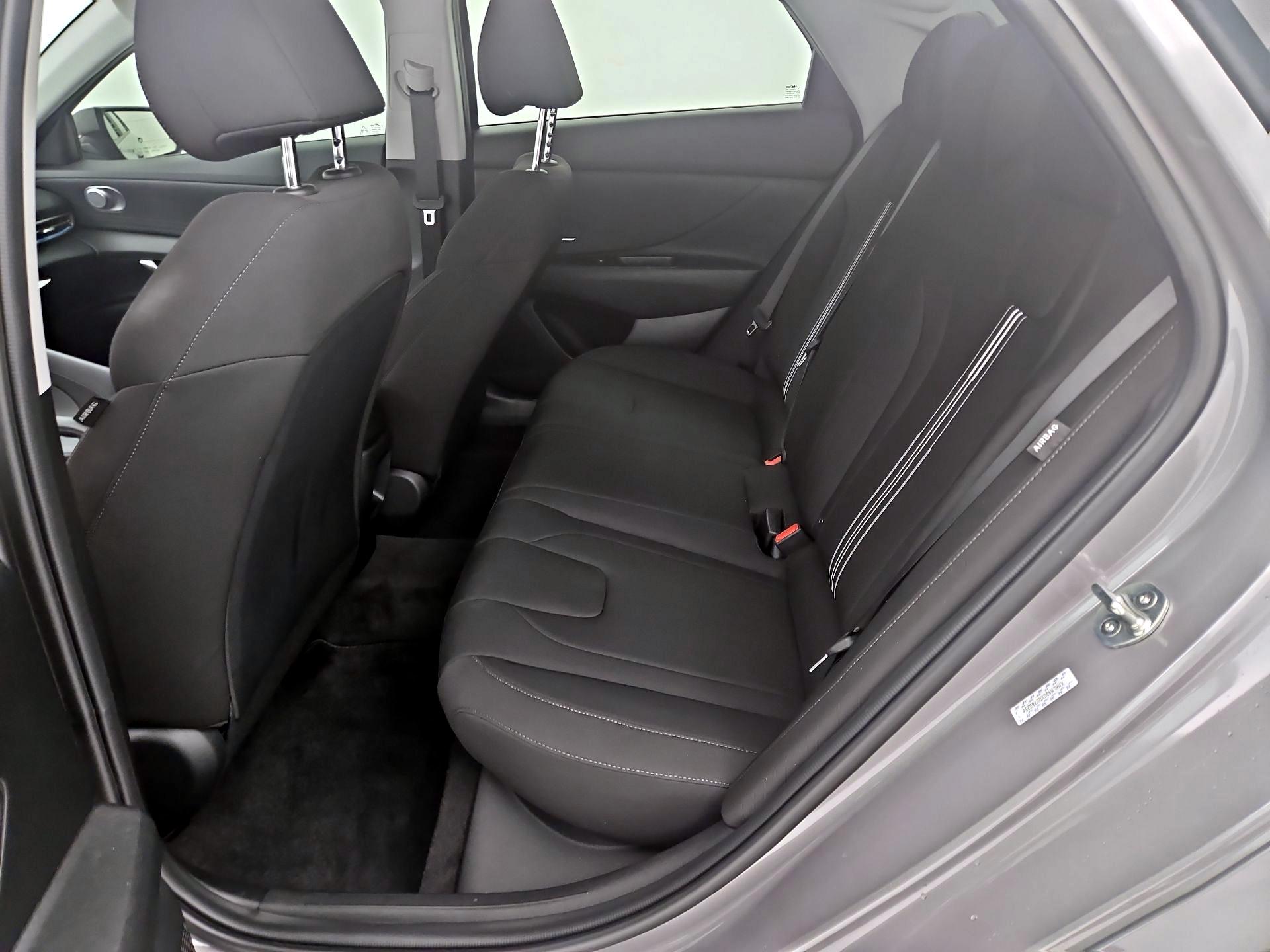 Thumbnail: 2024 Hyundai Elantra - 20