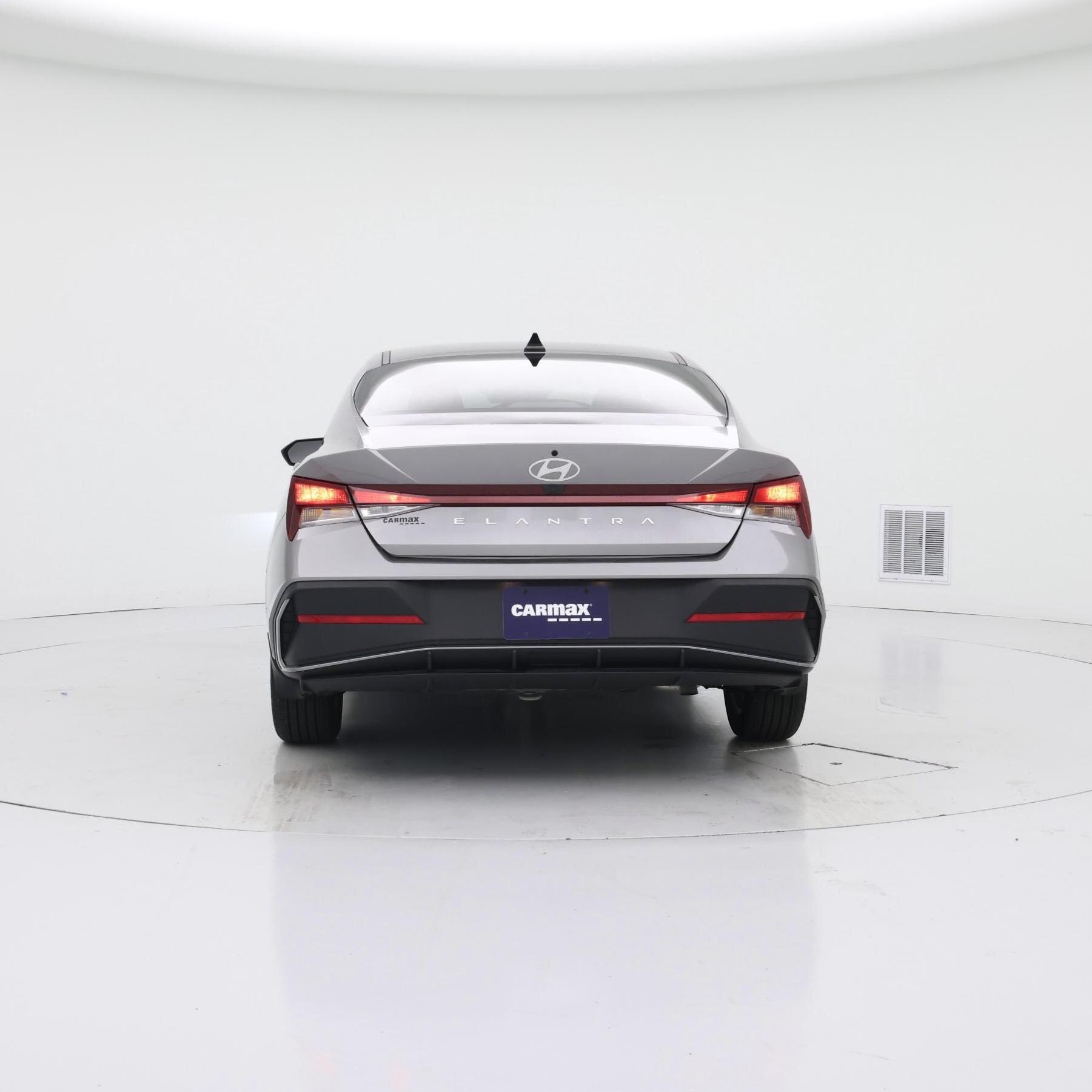 Thumbnail: 2024 Hyundai Elantra - 6