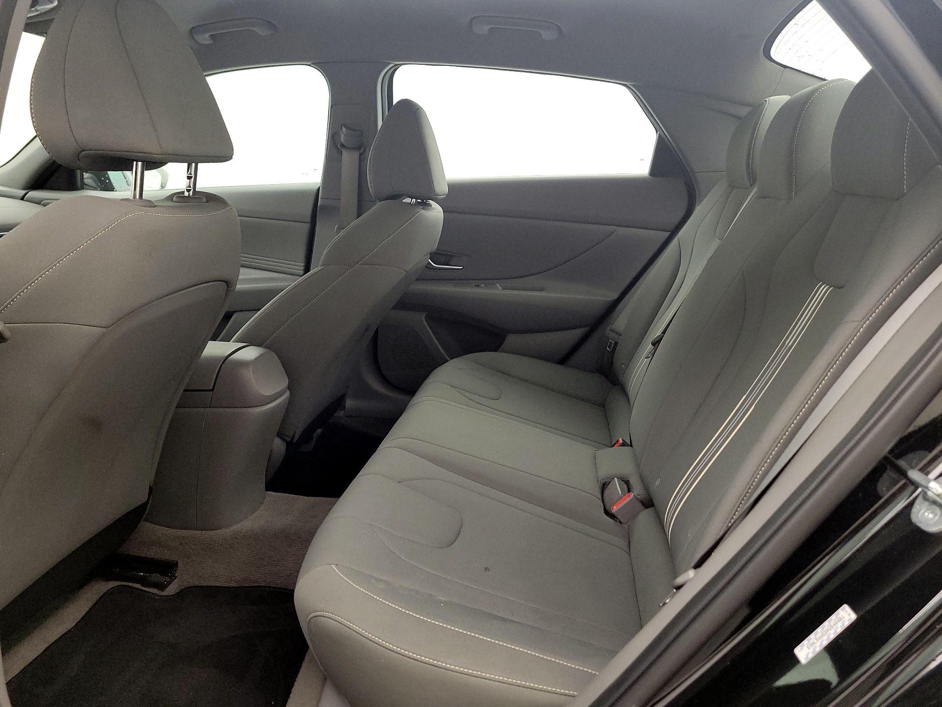 Thumbnail: 2023 Hyundai Elantra - 19