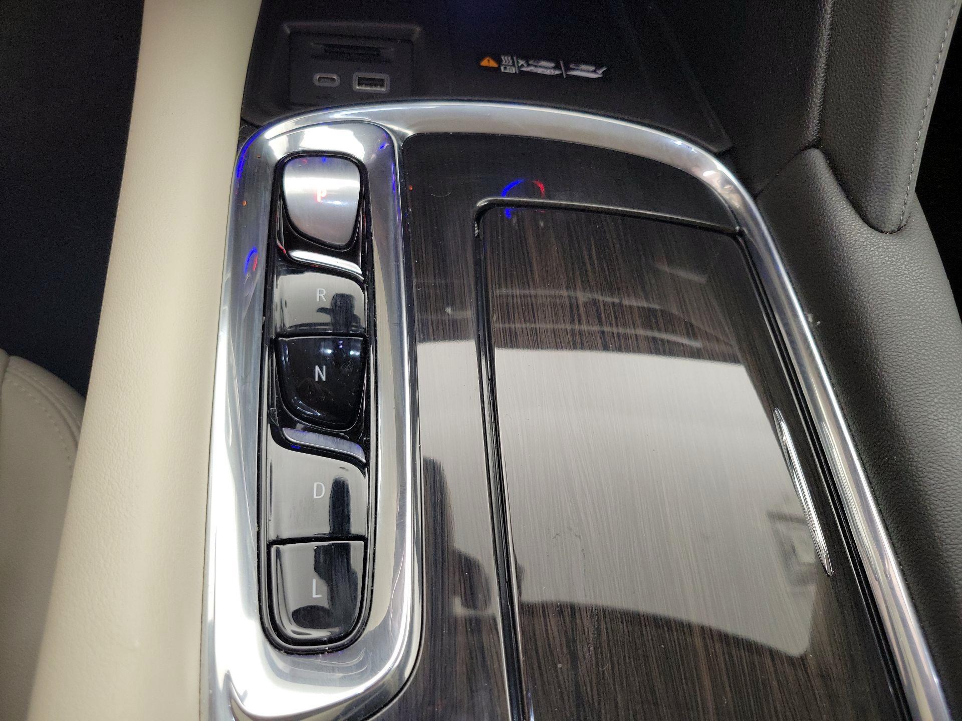 Thumbnail: 2023 Buick Enclave - 18