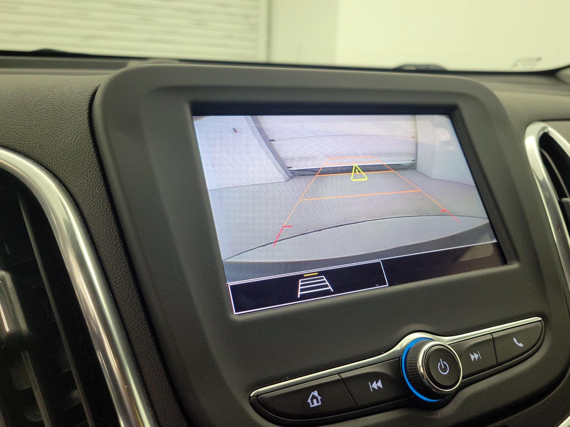 Thumbnail: 2022 Chevrolet Equinox - 14