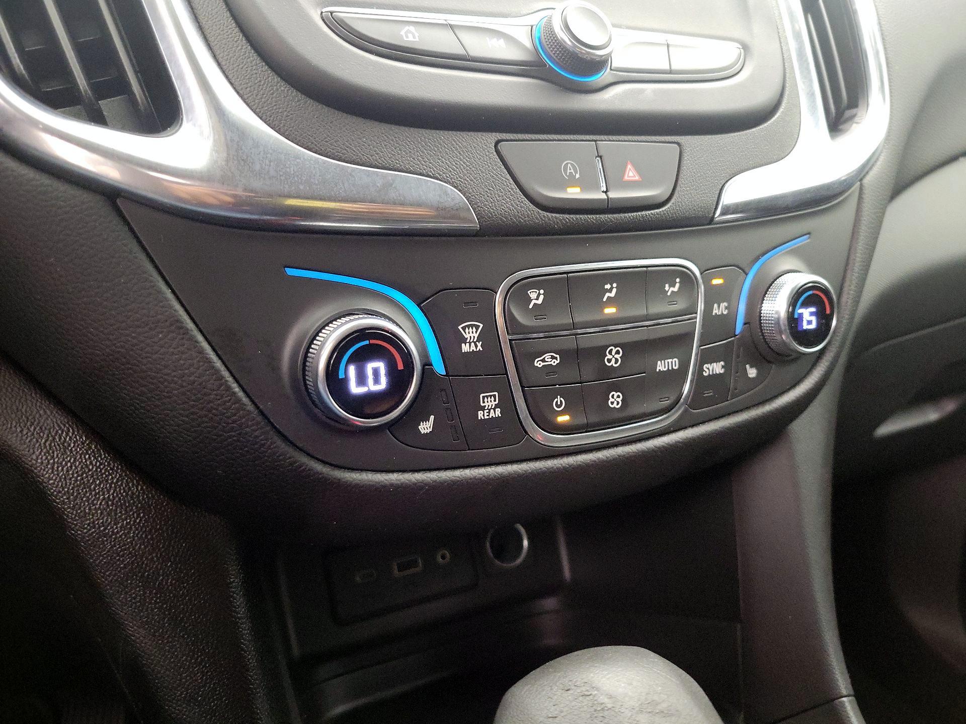 Thumbnail: 2022 Chevrolet Equinox - 16