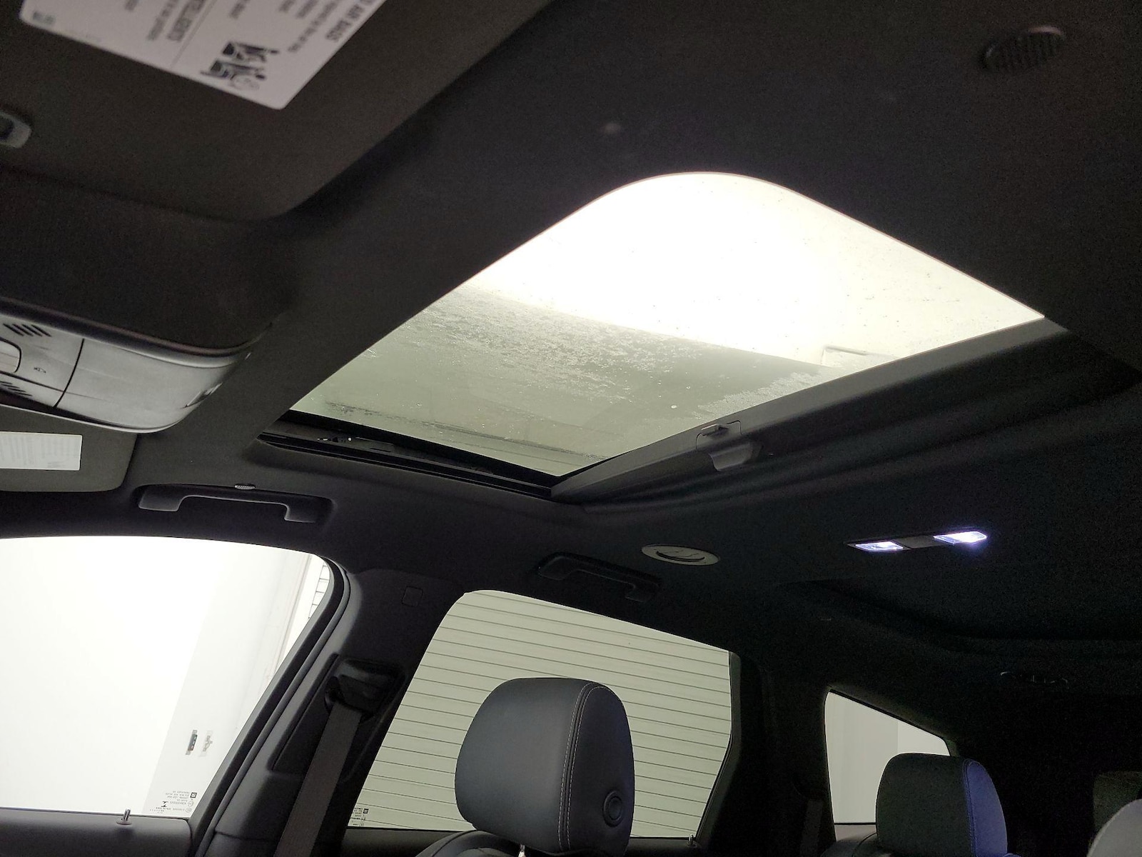 Sunroof(s) & Skylight(s)
