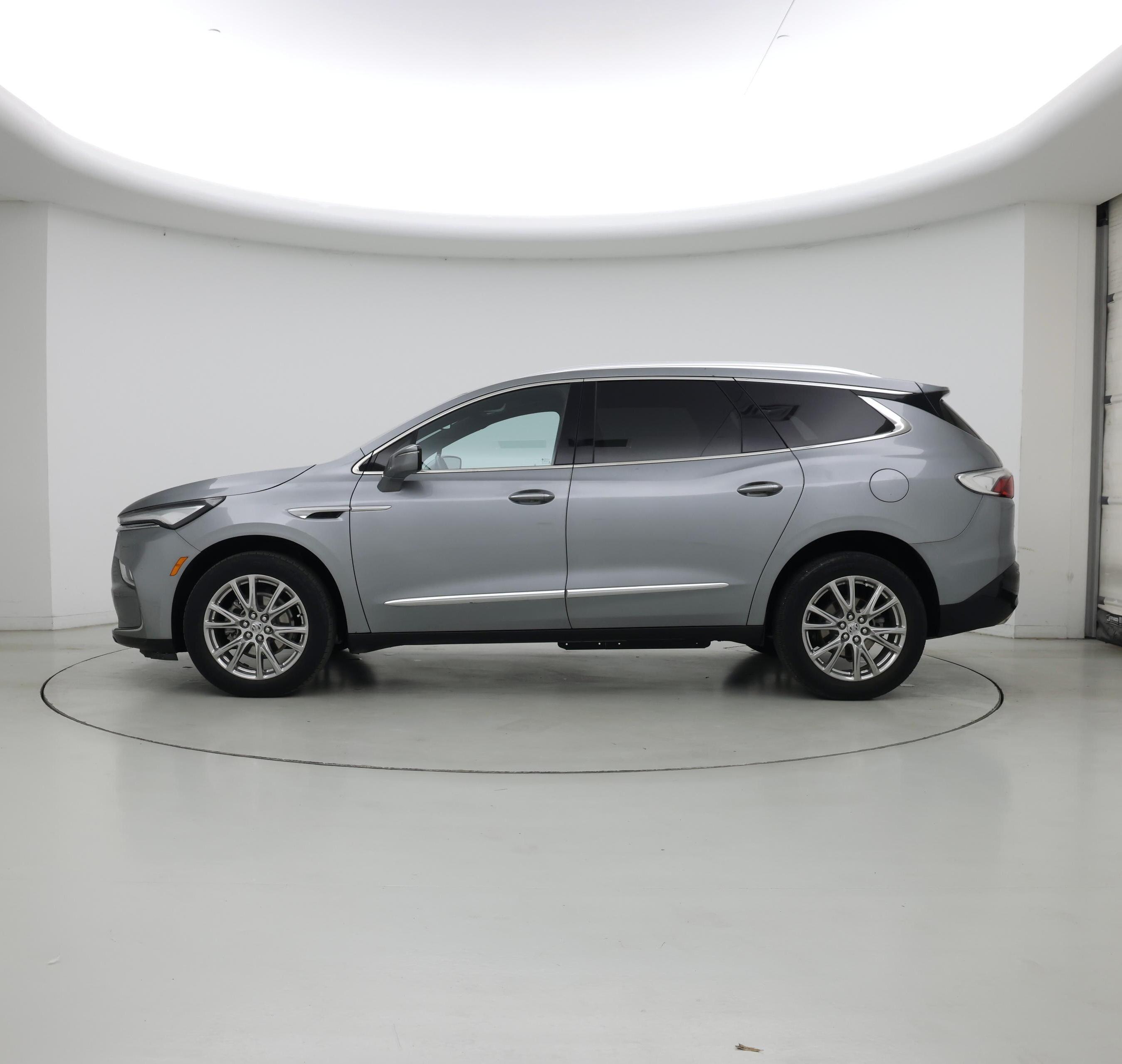 Thumbnail: 2023 Buick Enclave - 3