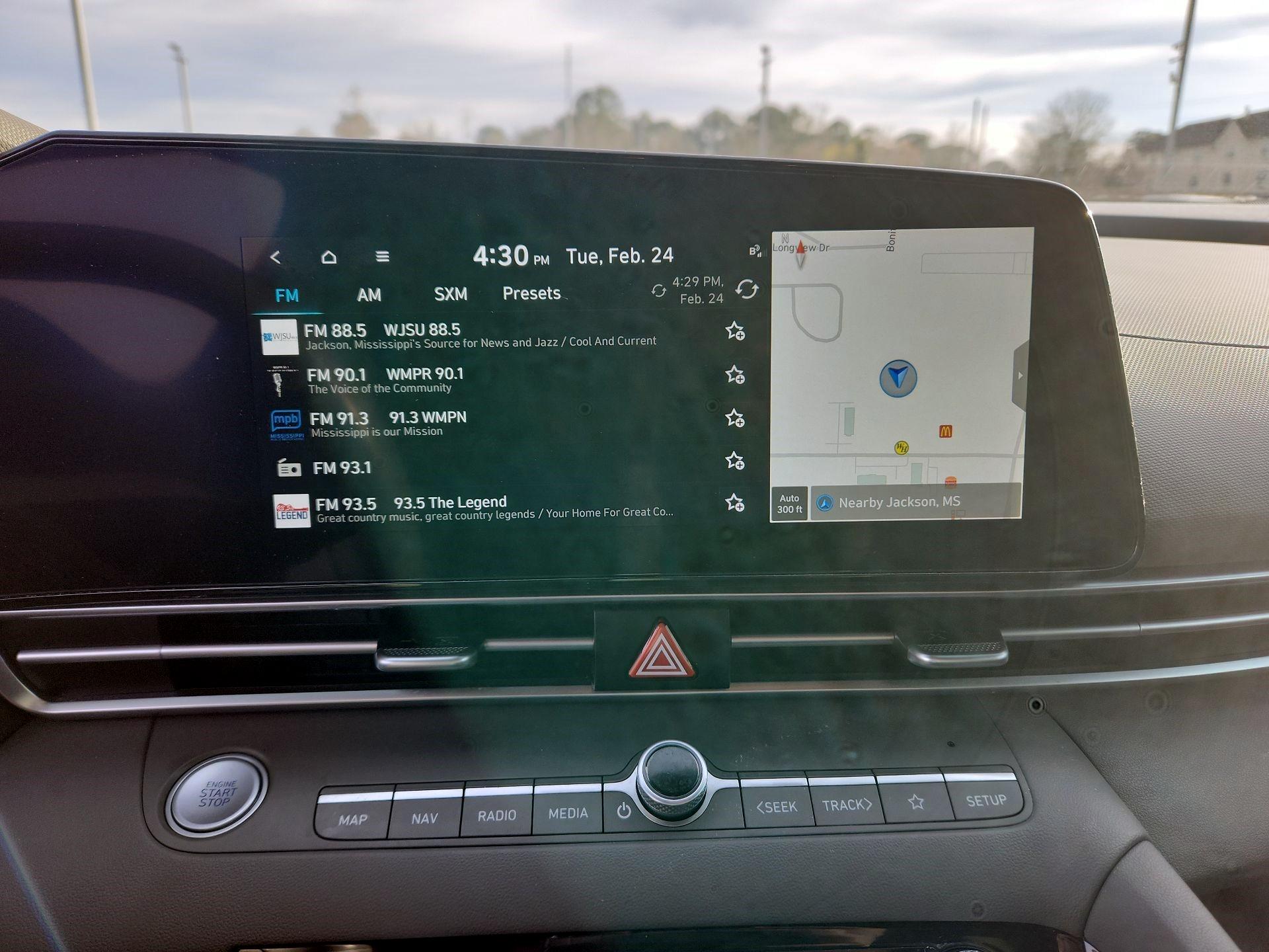 Thumbnail: 2023 Hyundai Elantra - 14