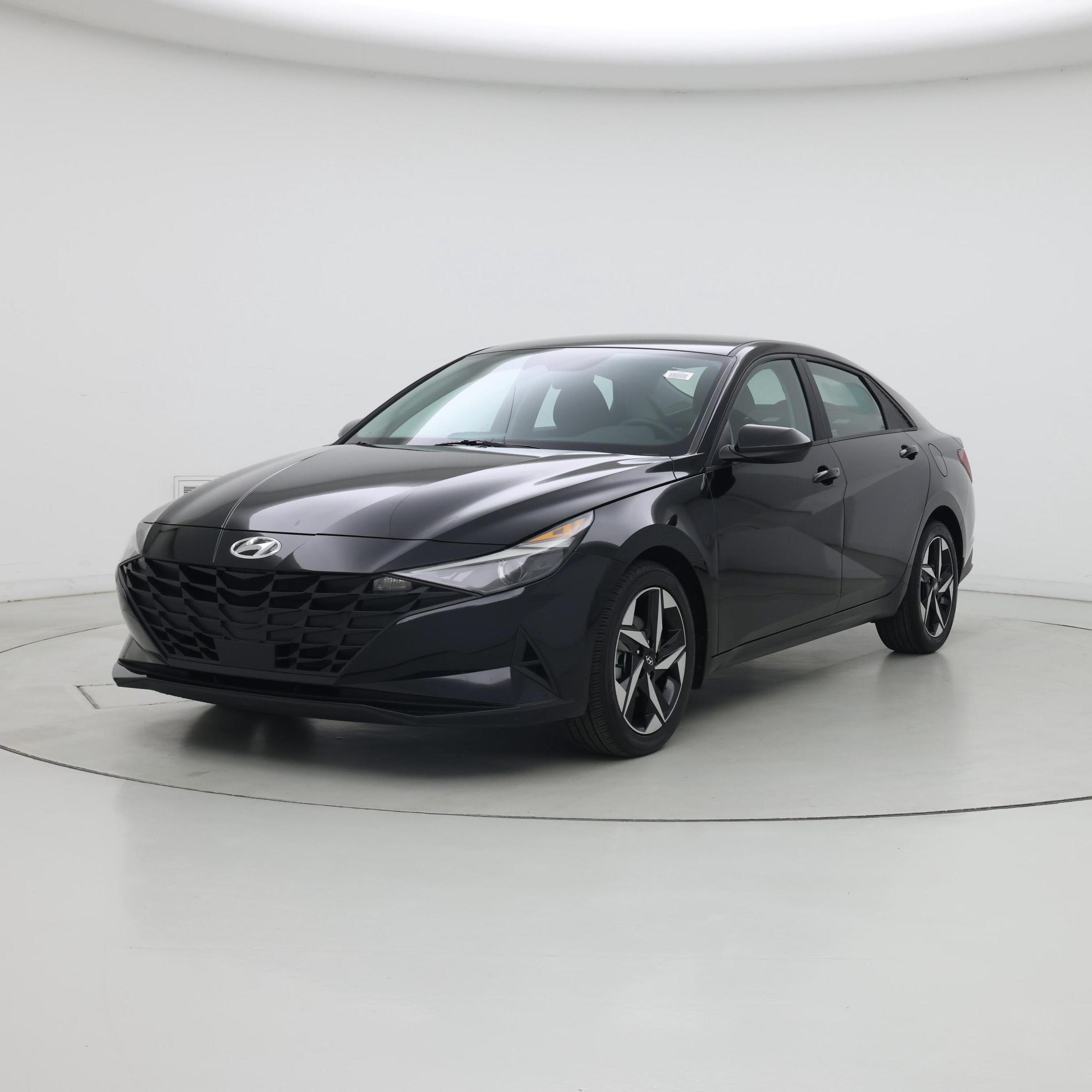 Thumbnail: 2023 Hyundai Elantra - 4