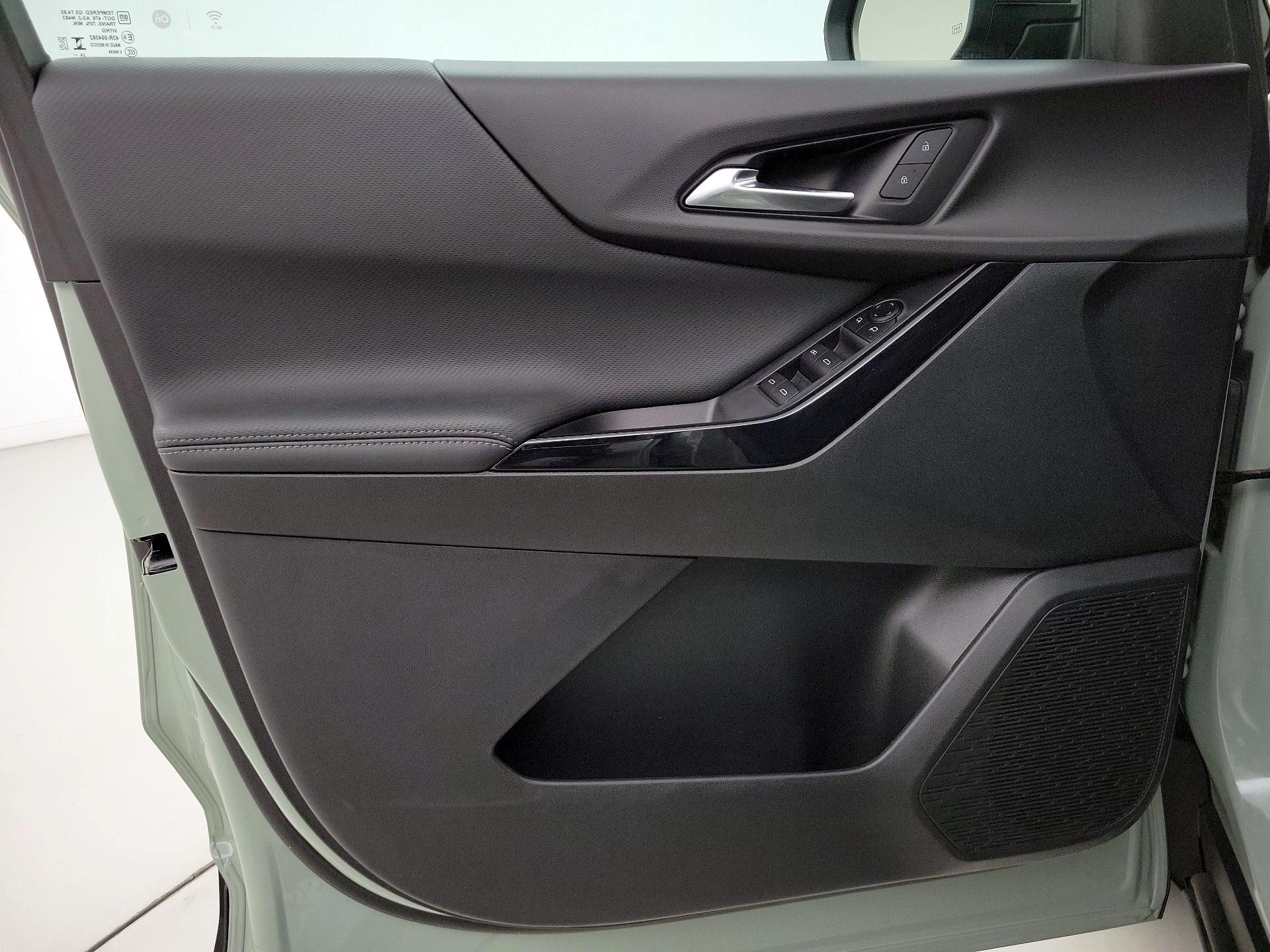 Thumbnail: 2025 Chevrolet Equinox - 12