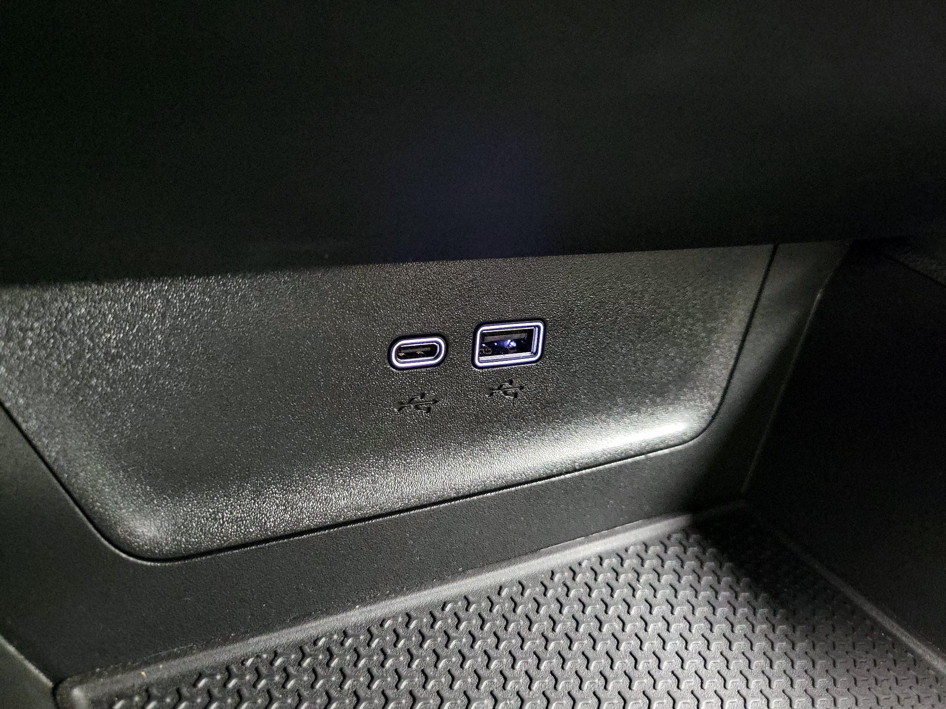 Thumbnail: 2025 Chevrolet Equinox - 18