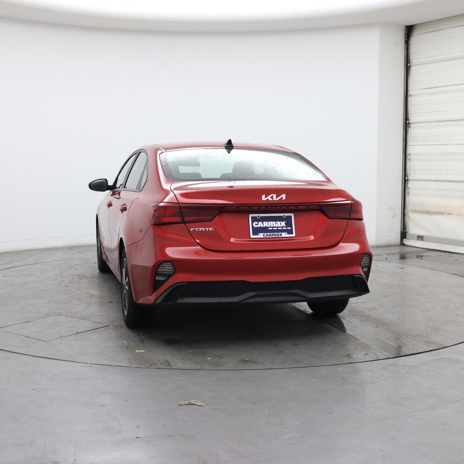 Thumbnail: 2024 Kia Forte - 6