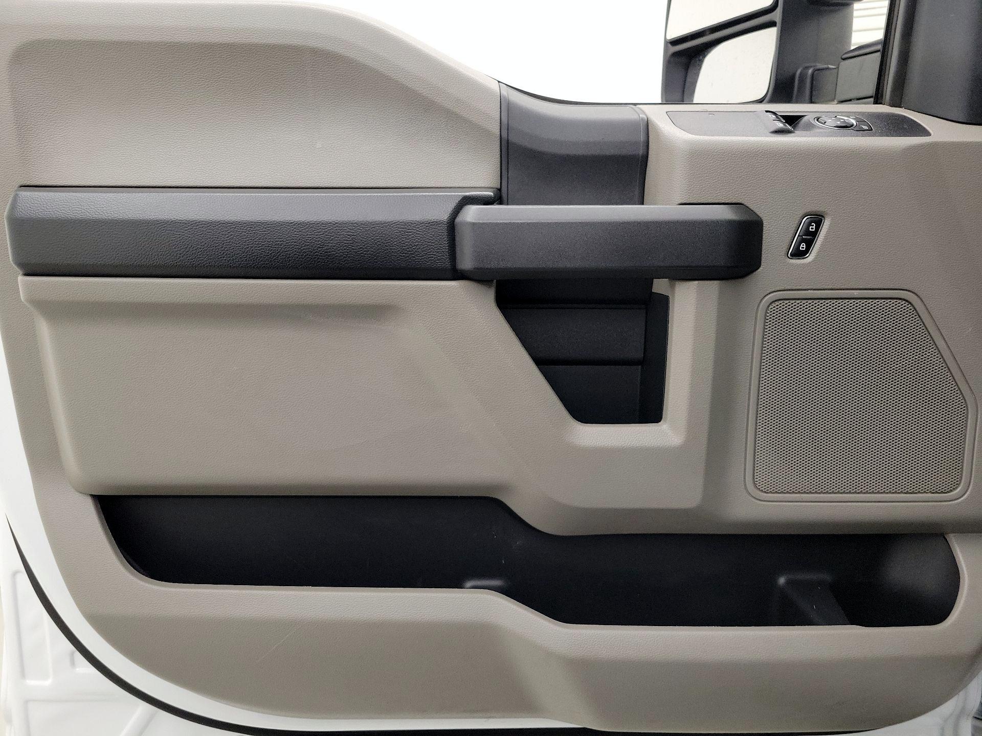 Thumbnail: 2022 Ford F-350 - 12