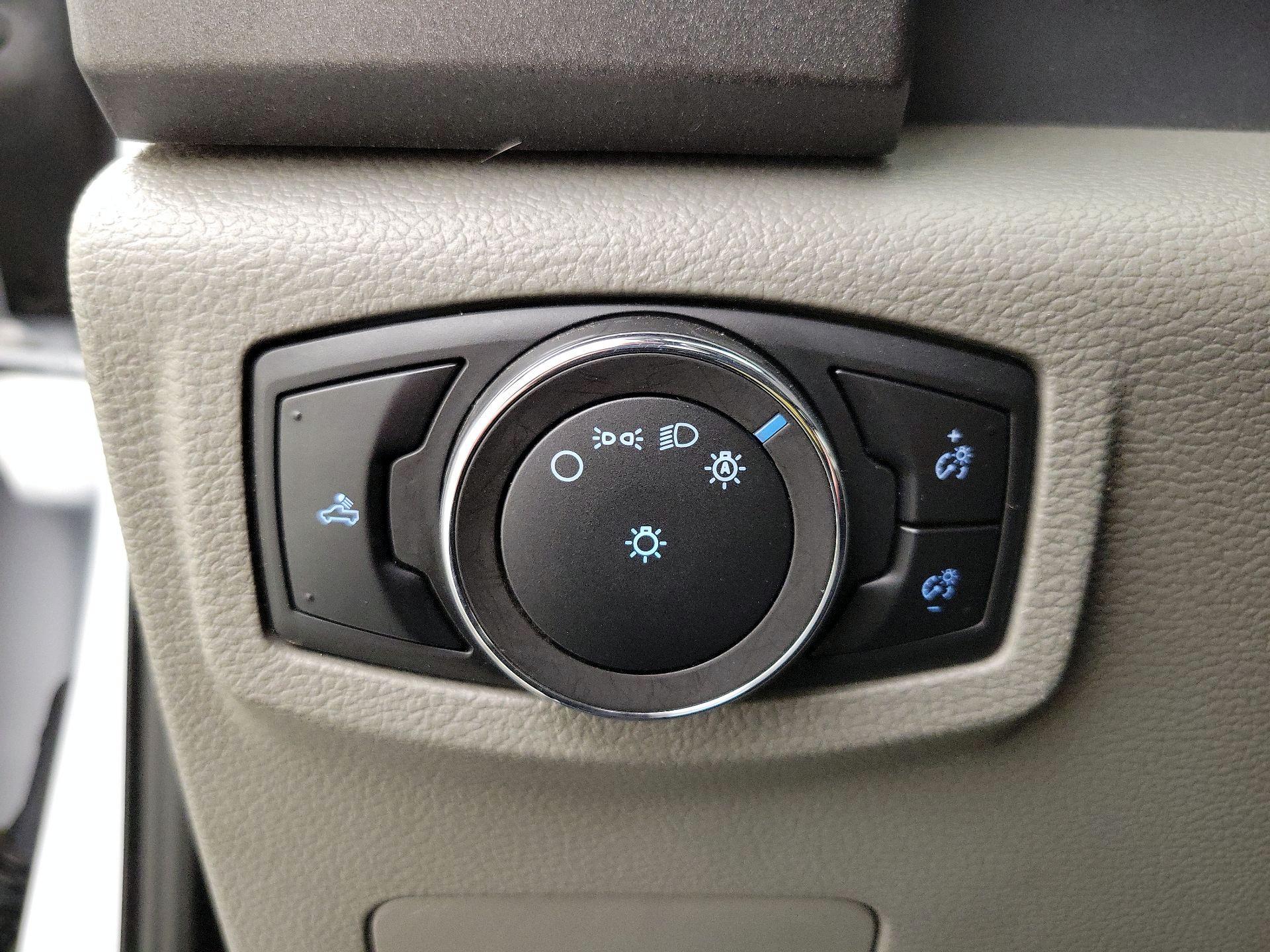 Thumbnail: 2022 Ford F-350 - 13