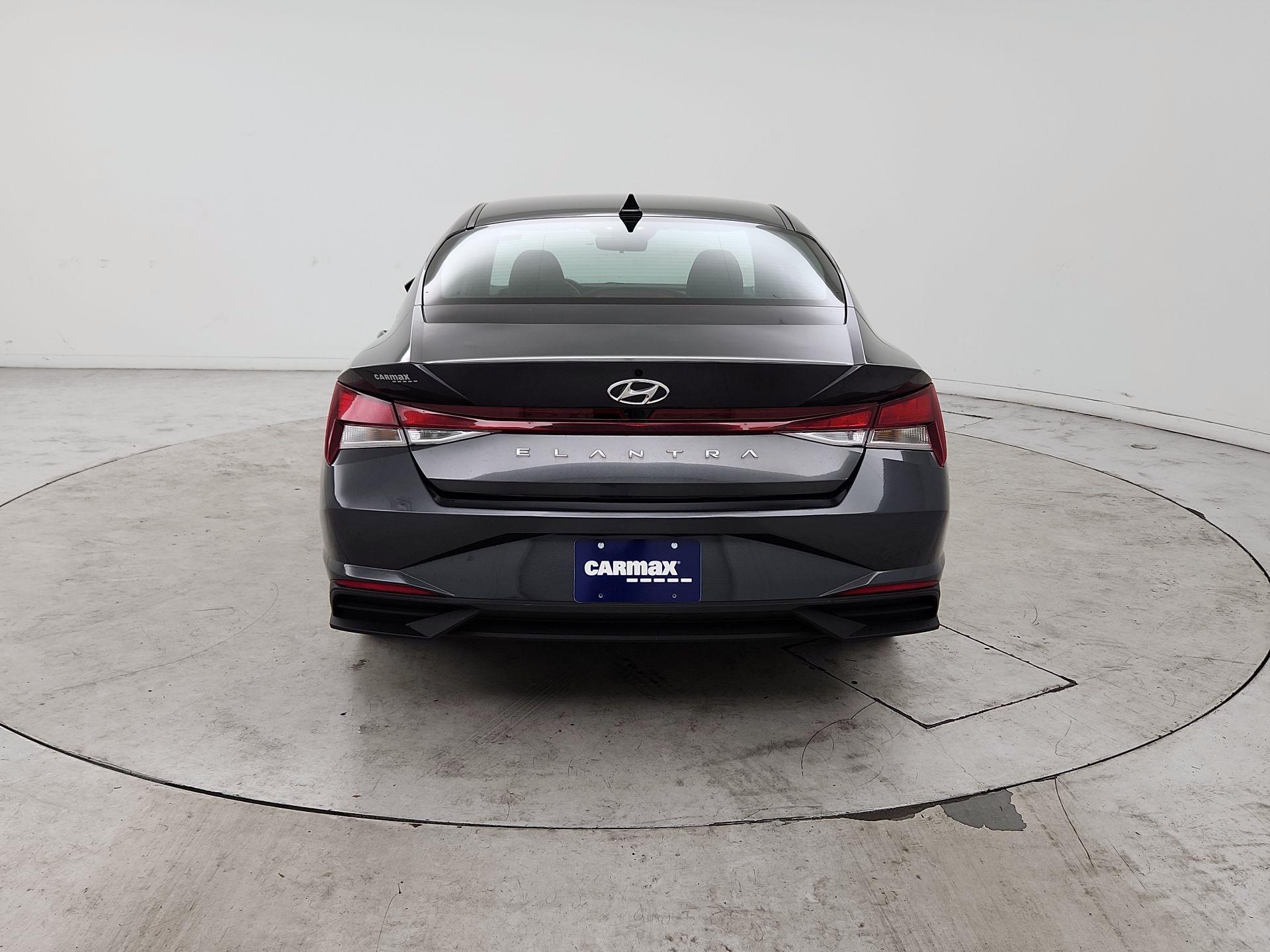 Thumbnail: 2023 Hyundai Elantra - 6
