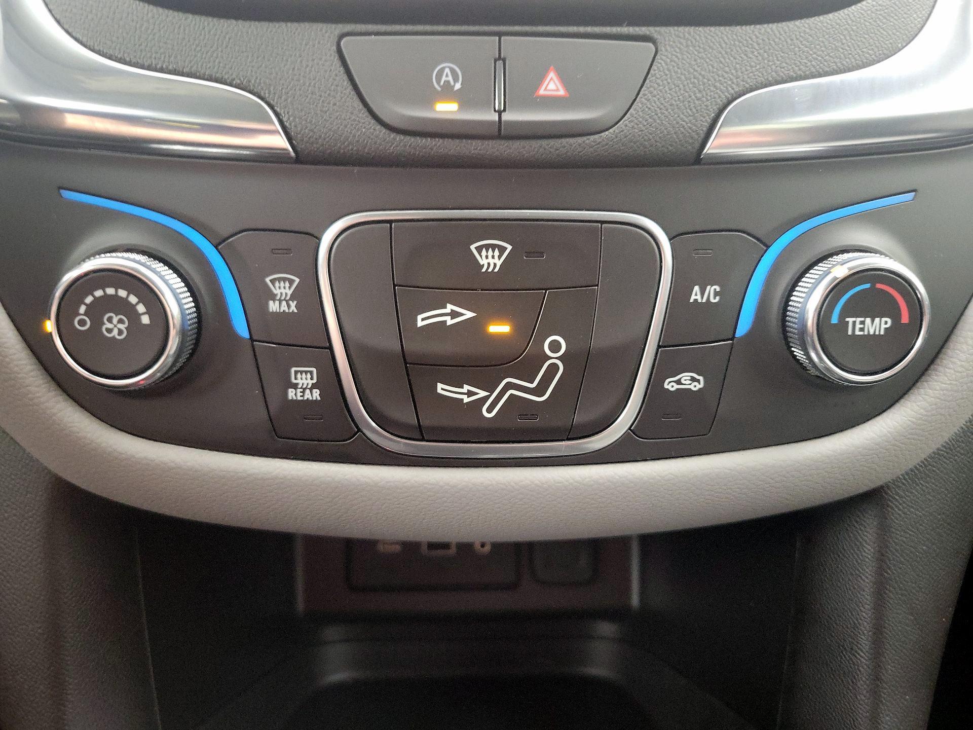 Thumbnail: 2024 Chevrolet Equinox - 16