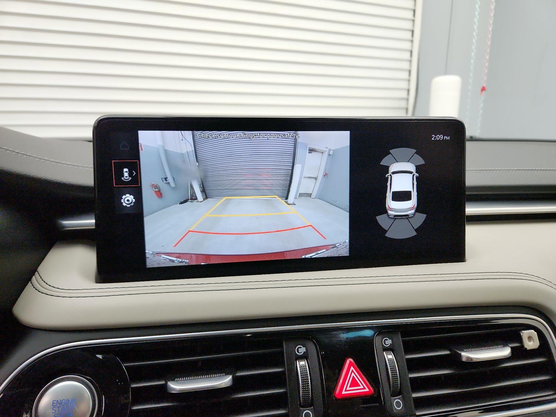 Thumbnail: 2023 Genesis G70 - 15