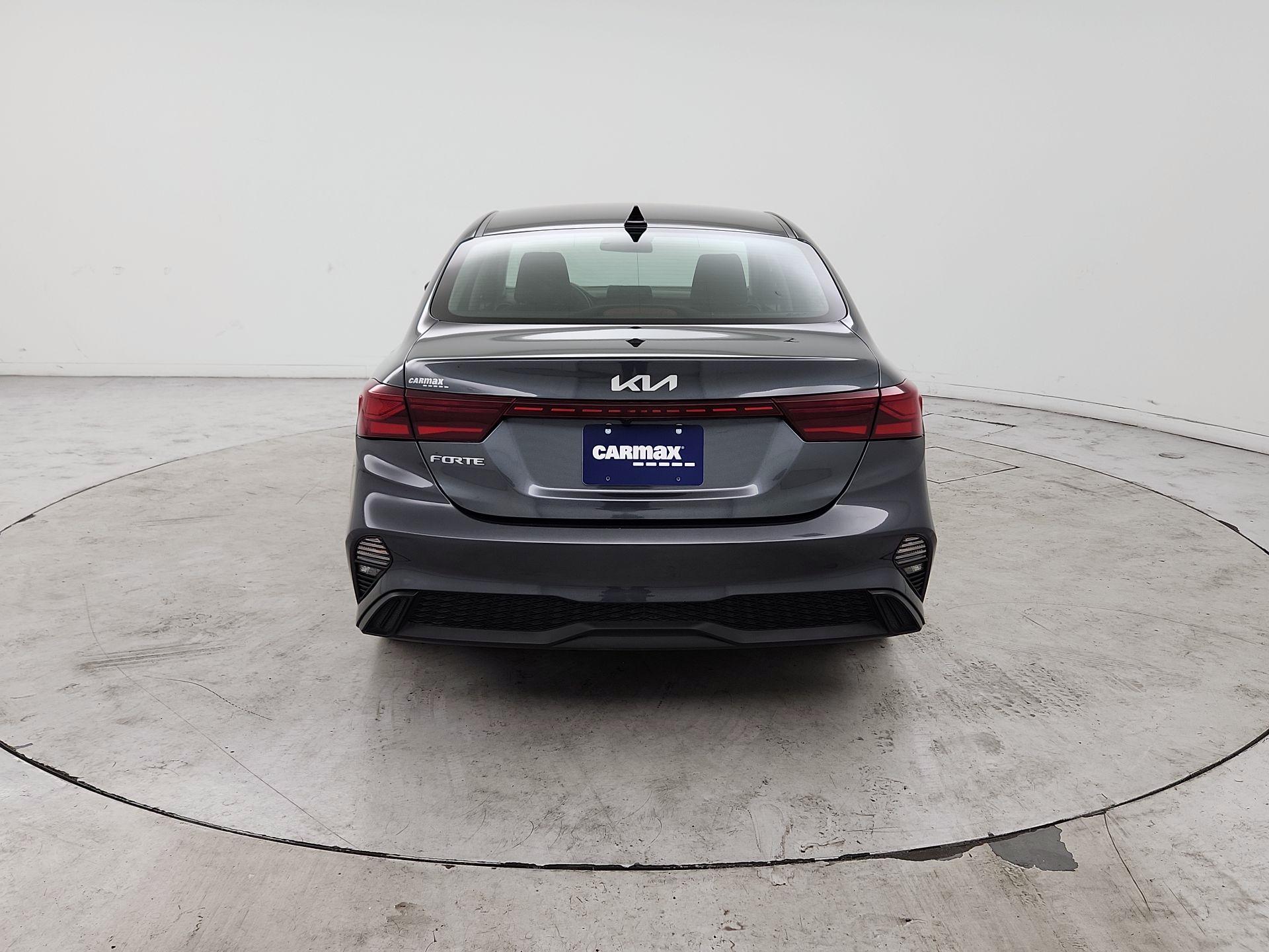 Thumbnail: 2023 Kia Forte - 6