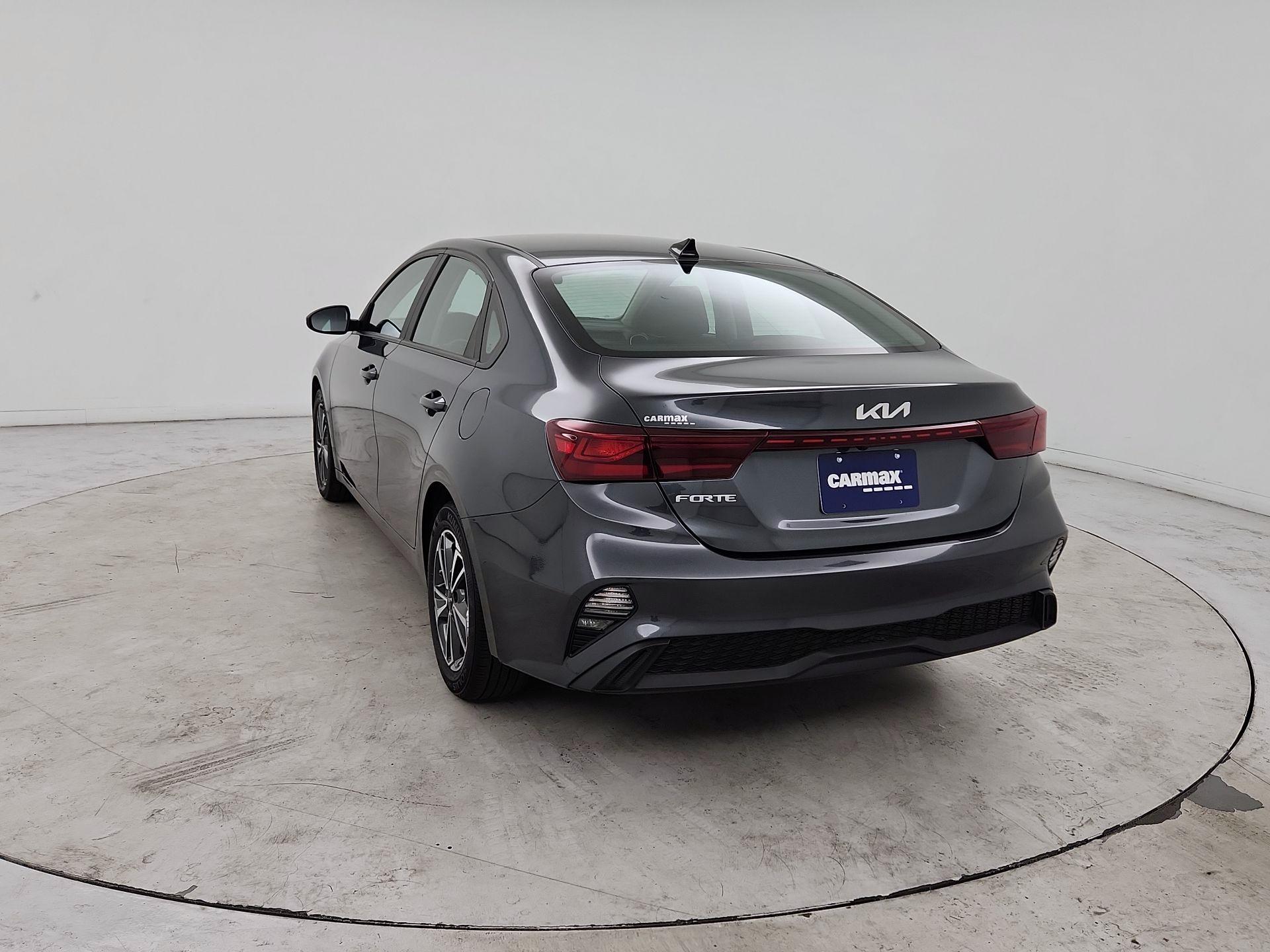 Thumbnail: 2023 Kia Forte - 7