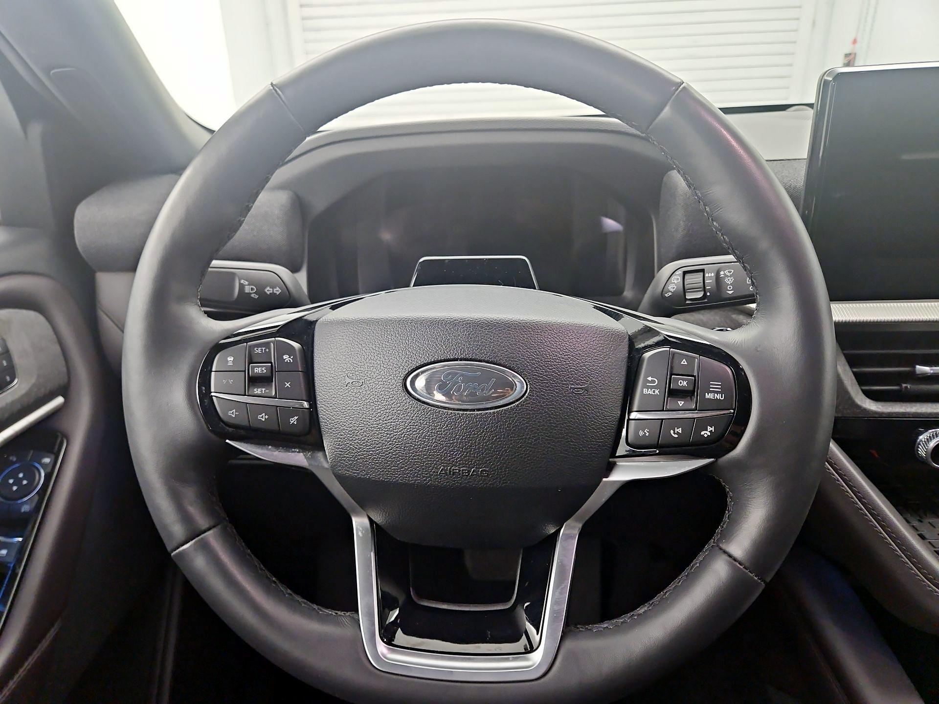 Thumbnail: 2025 Ford Explorer - 10