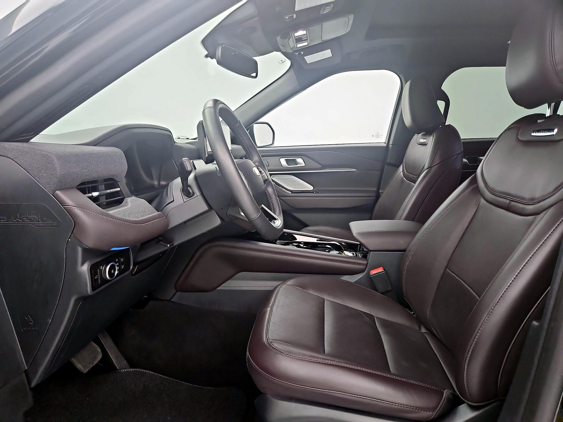 Thumbnail: 2025 Ford Explorer - 11