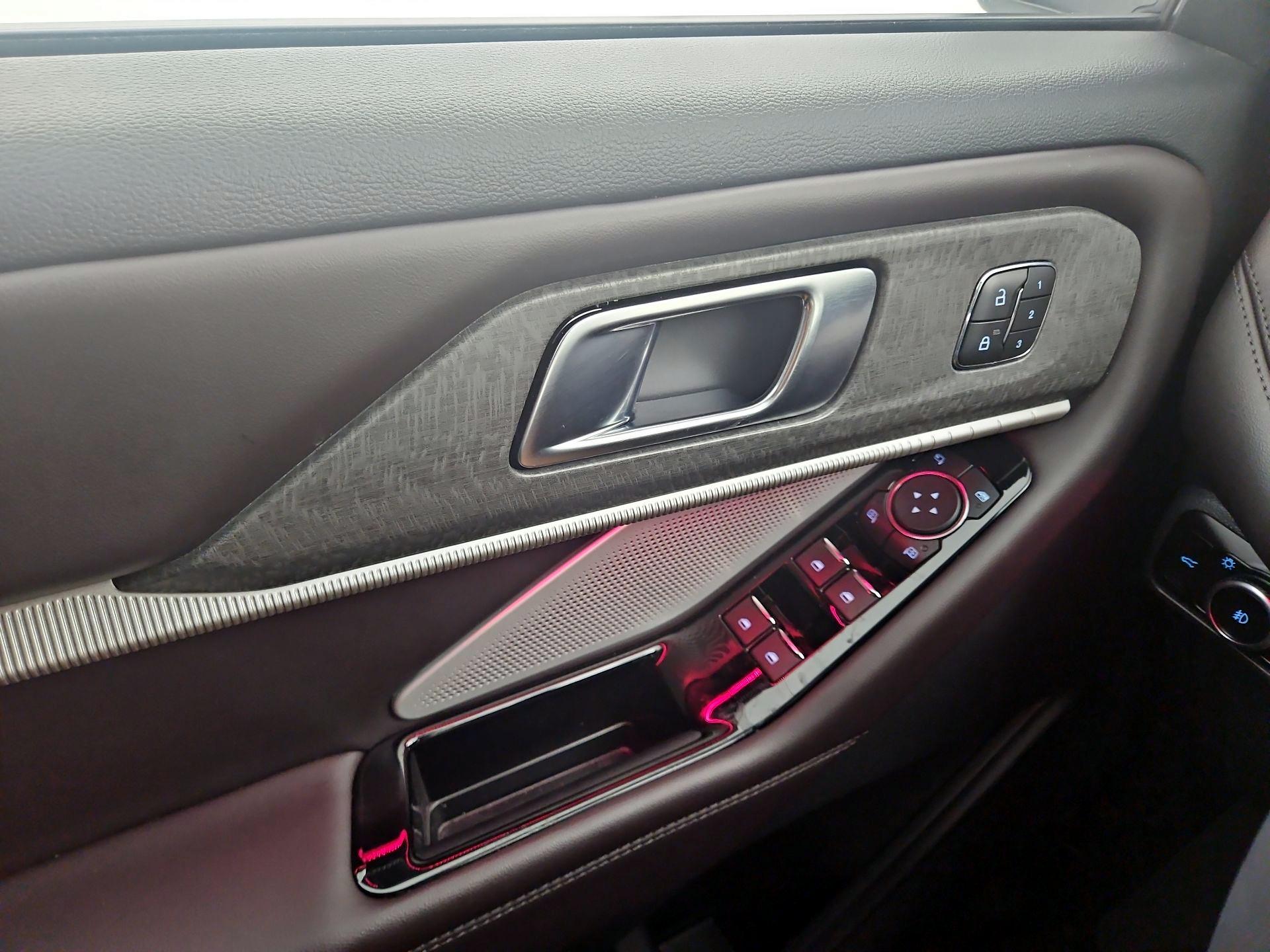 Thumbnail: 2025 Ford Explorer - 12