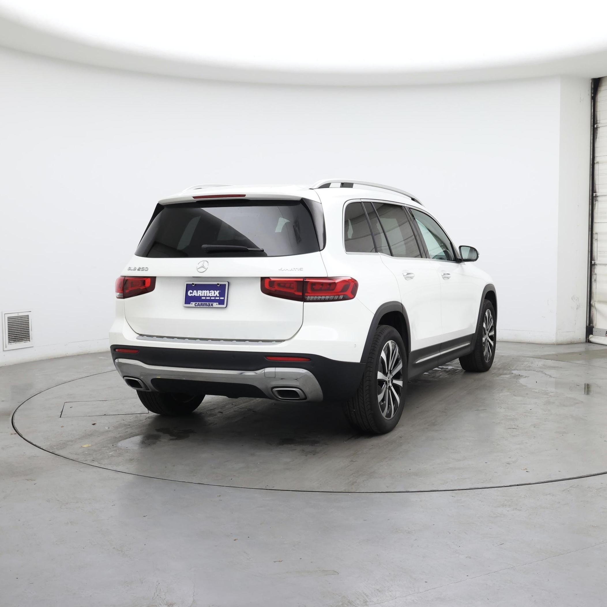 Thumbnail: 2022 Mercedes-Benz GLB - 8